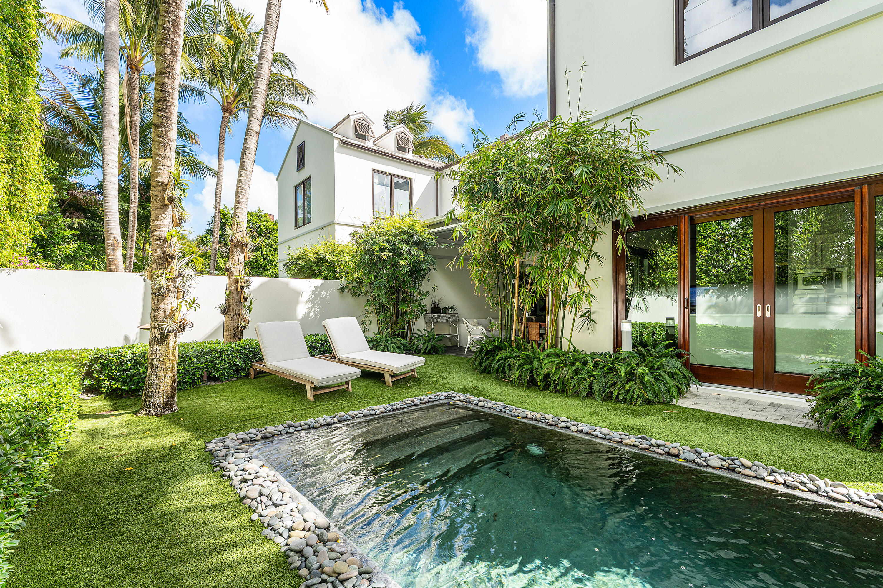 FLORAL PARK - Residential