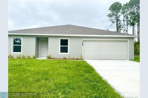 A home in Port St Lucie