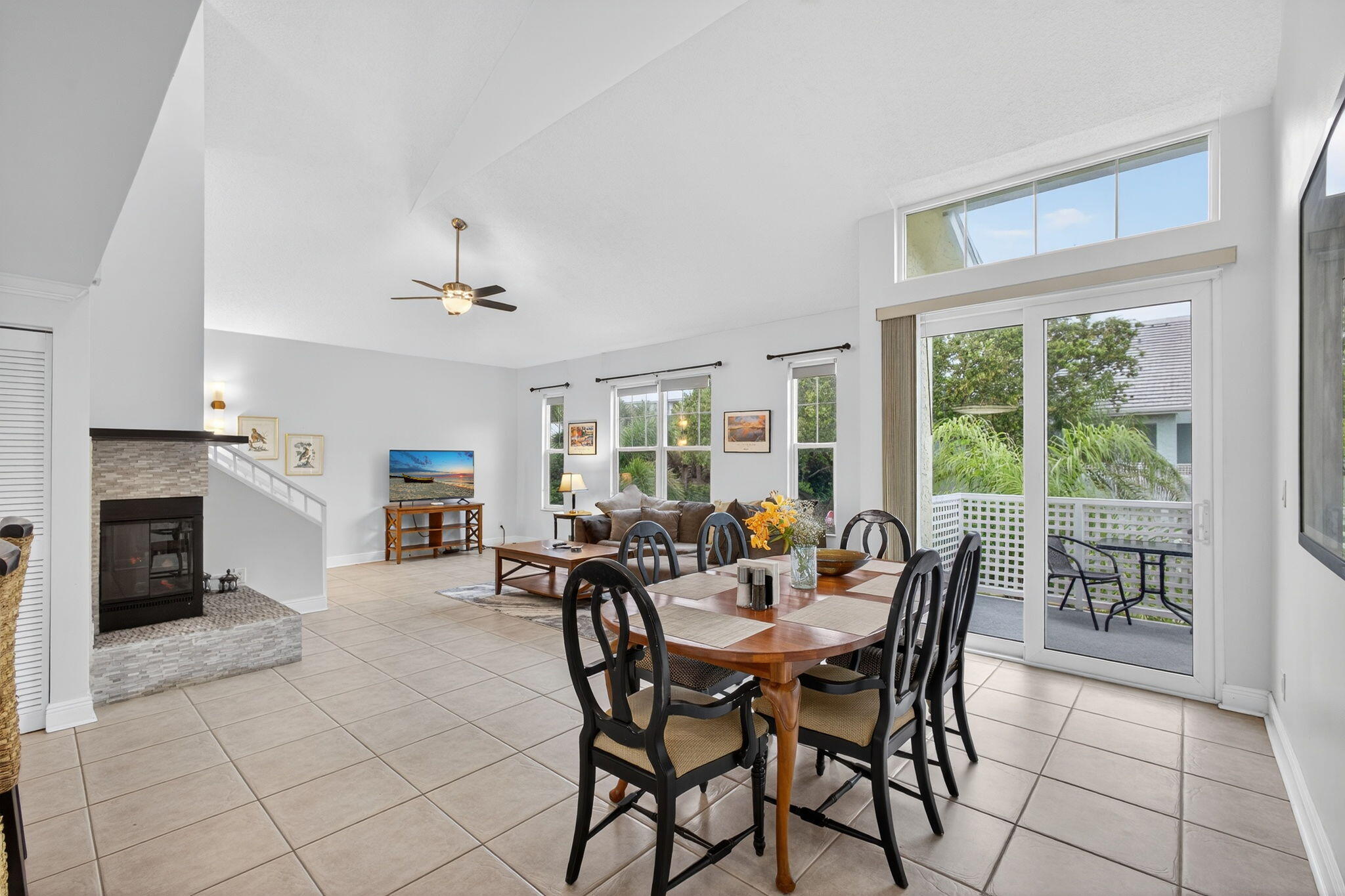 SEA COLONY CONDO - Residential Lease