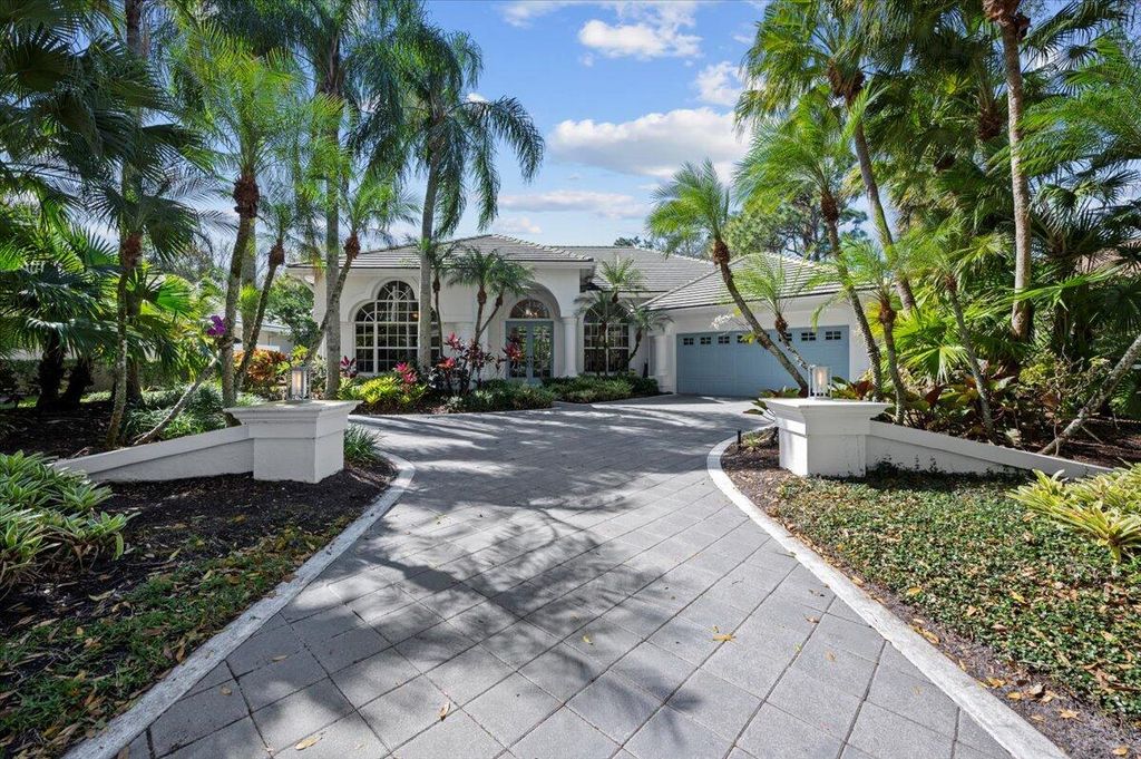 Photo of 126 N River Drive W, Jupiter, FL 33458 (MLS # R11067959)