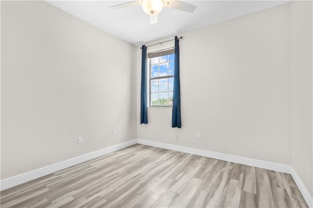 RIVER GLEN - Residential