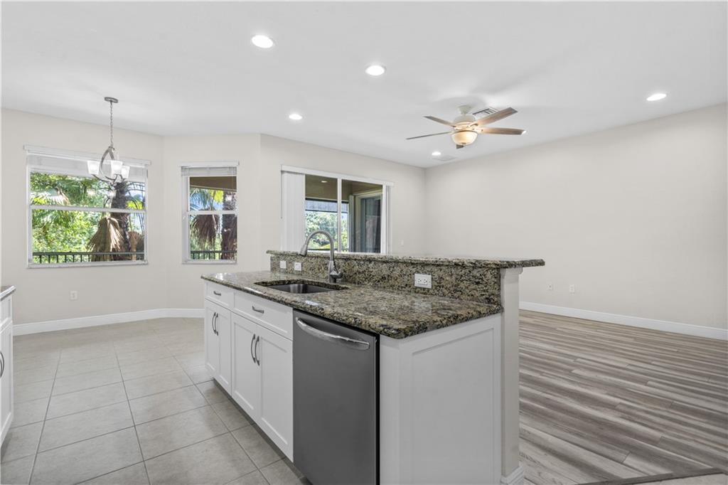 RIVER GLEN - Residential