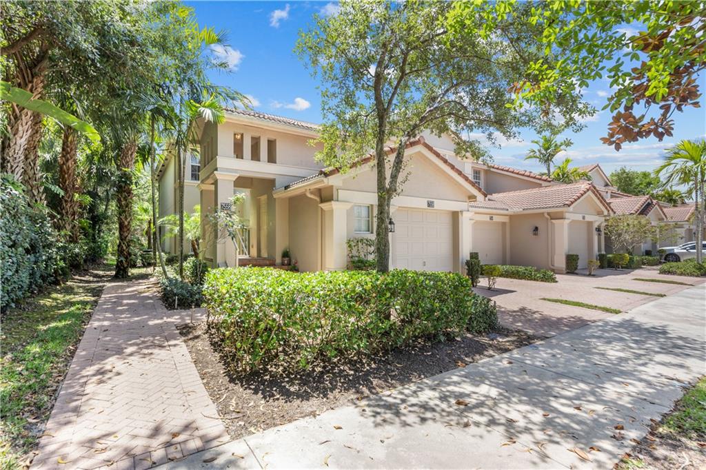 RIVER GLEN - Residential