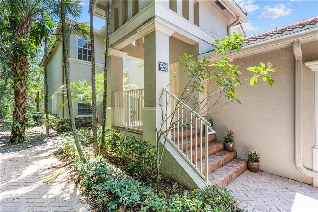 RIVER GLEN - Residential