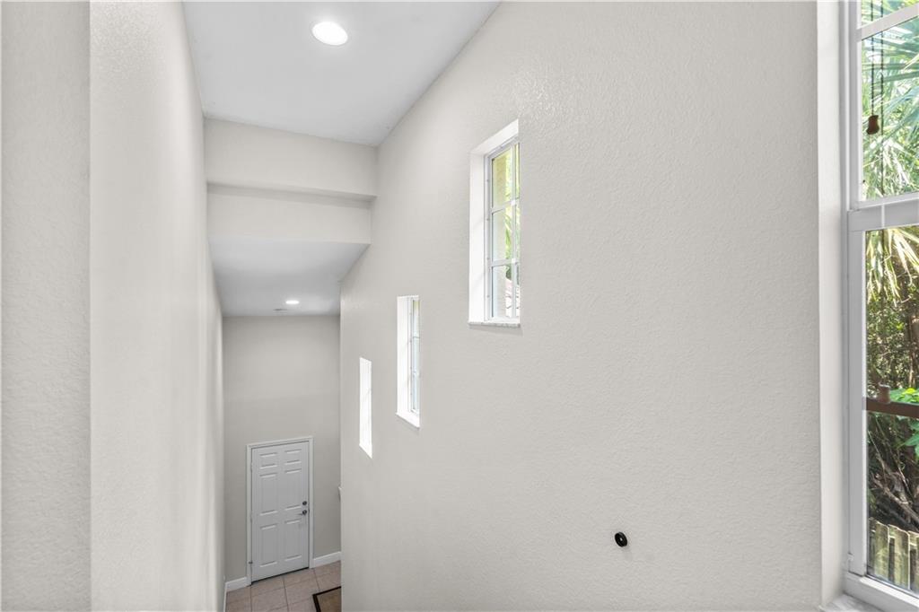 RIVER GLEN - Residential