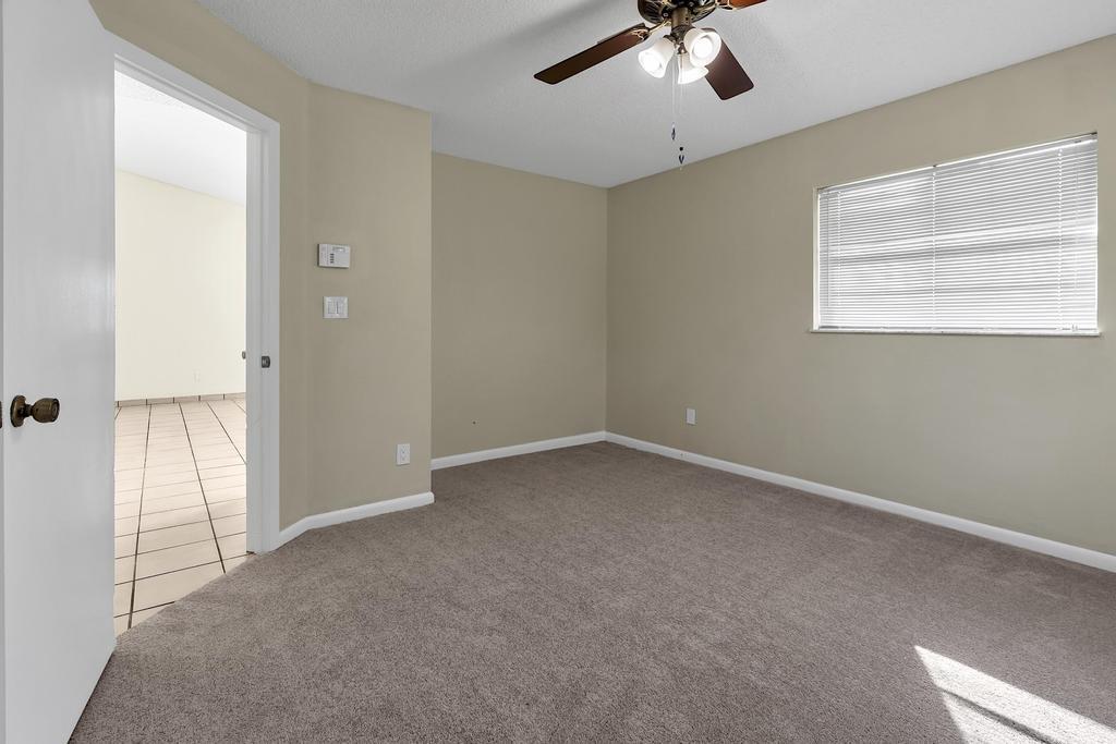 THE ACREAGE, UNINCORPORATED - Residential