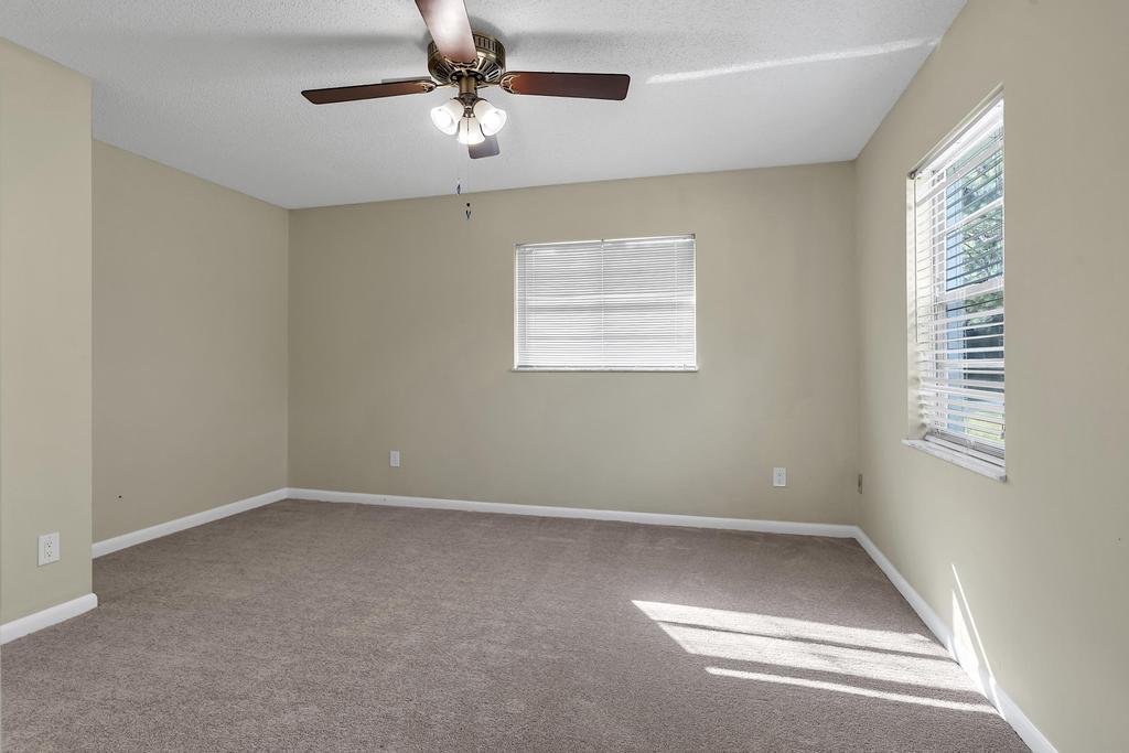 THE ACREAGE, UNINCORPORATED - Residential