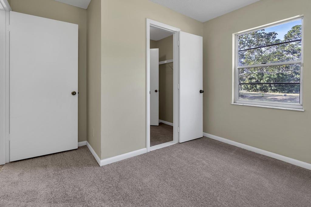 THE ACREAGE, UNINCORPORATED - Residential