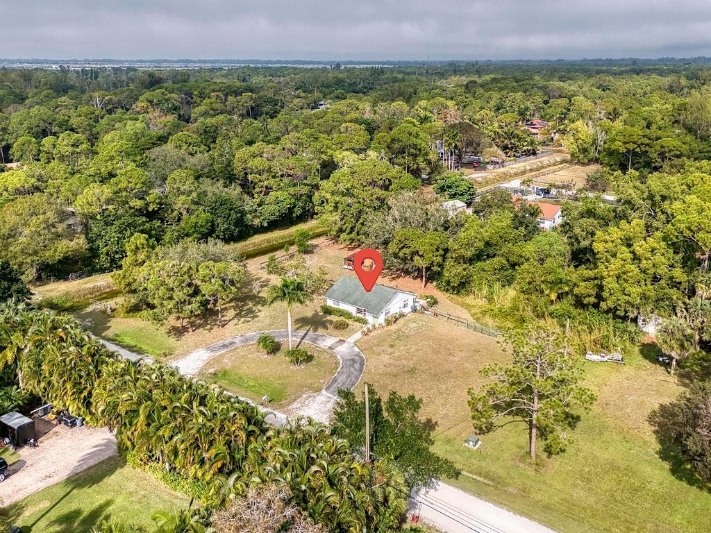 THE ACREAGE, UNINCORPORATED - Residential