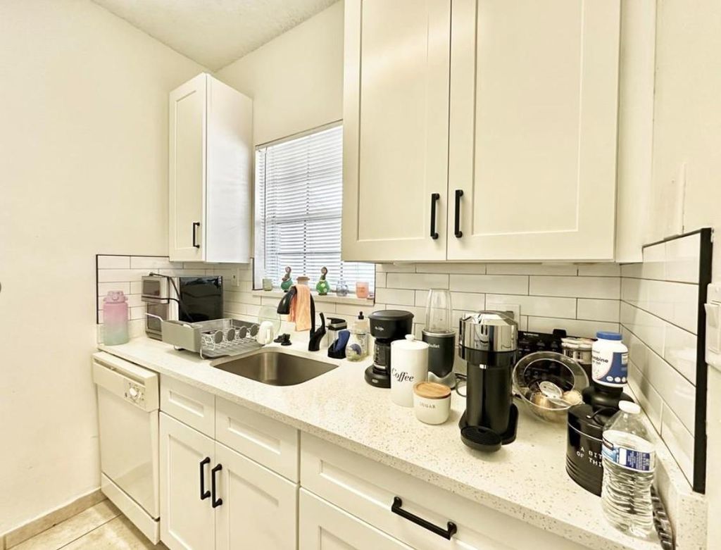 Photo of 751 Cypress Lane #k, Pompano Beach, FL 33064 (MLS # F10516062)