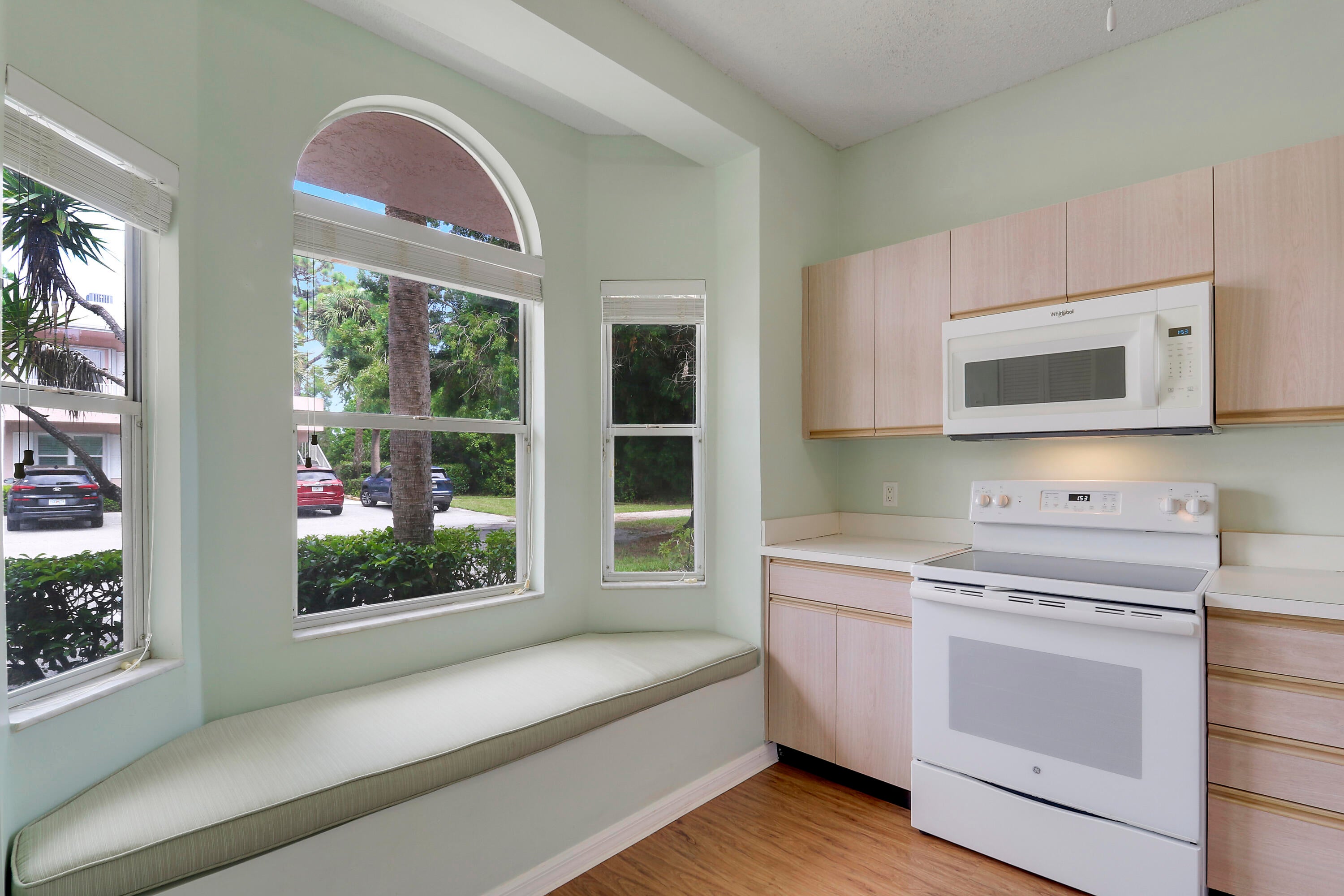 18081 SE Country Club Drive 37-361