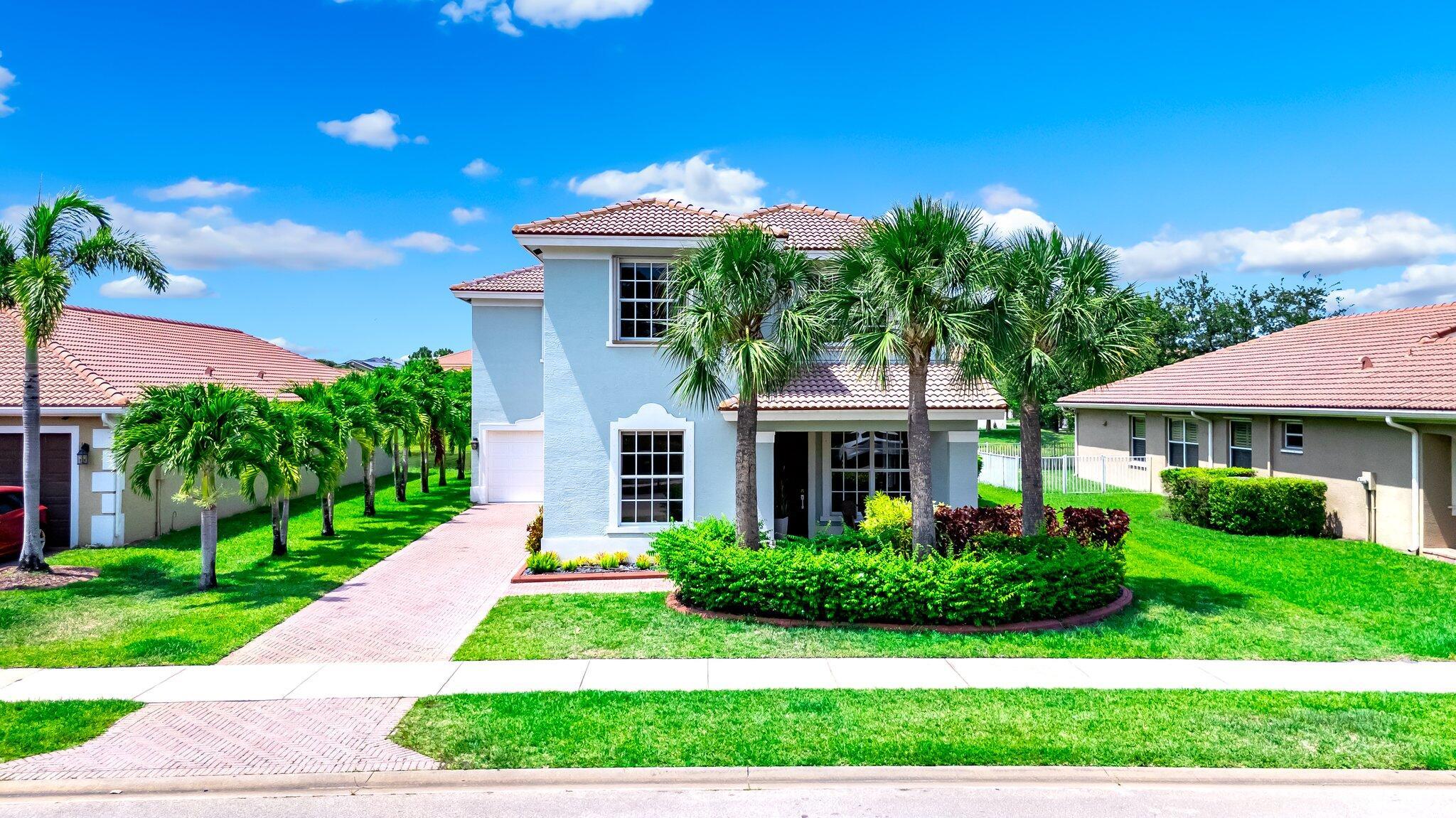 NEWPORT ISLES-PORTOFINO I - Residential