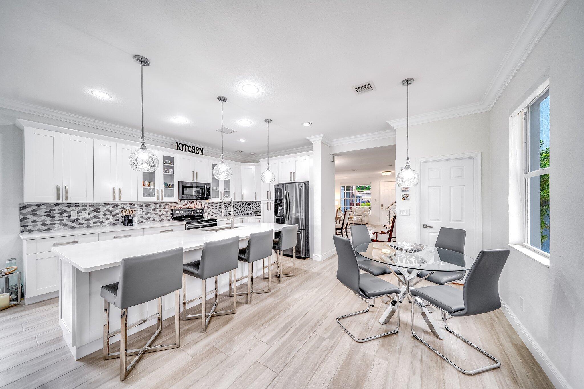 NEWPORT ISLES-PORTOFINO I - Residential