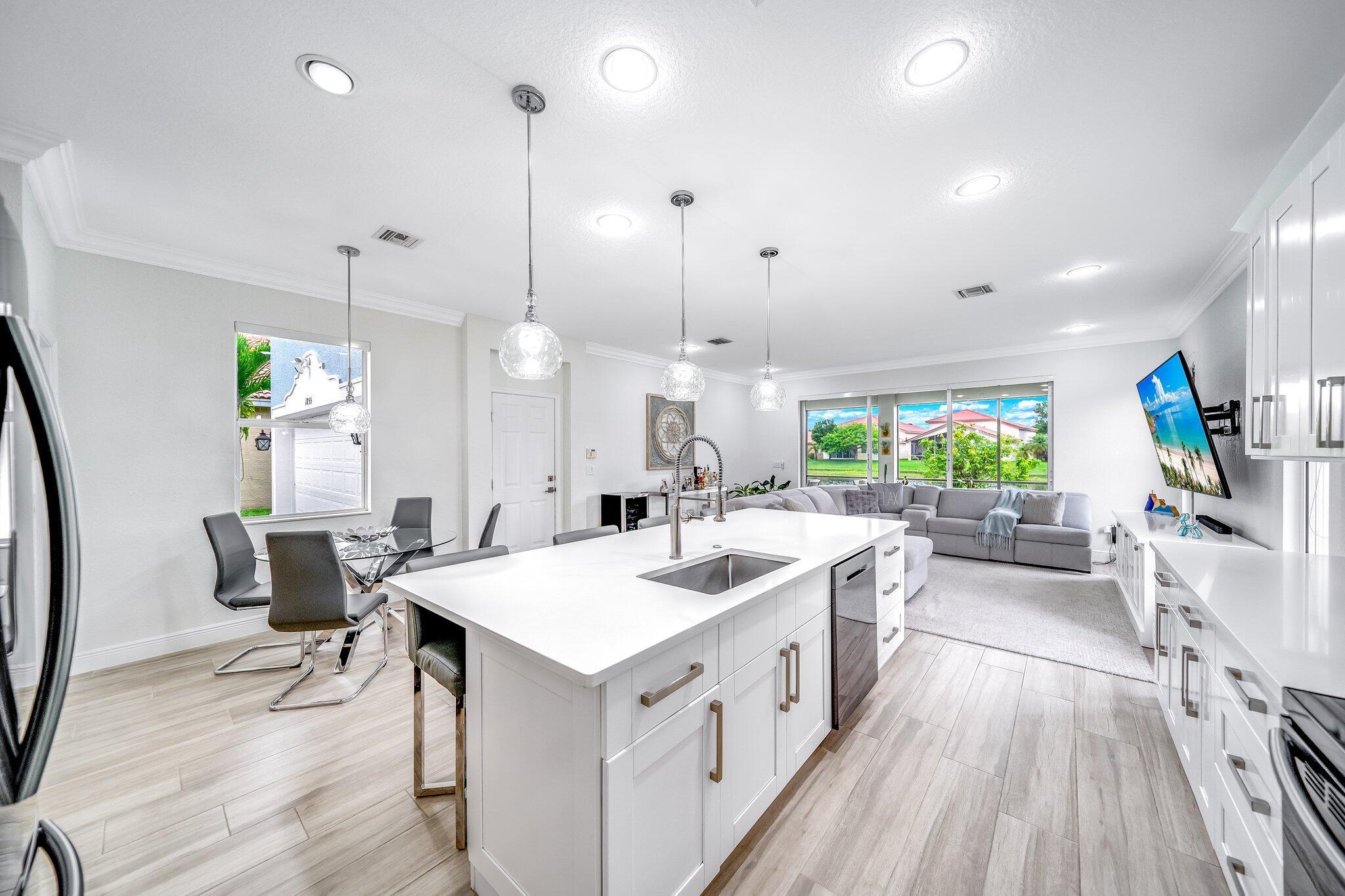 NEWPORT ISLES-PORTOFINO I - Residential