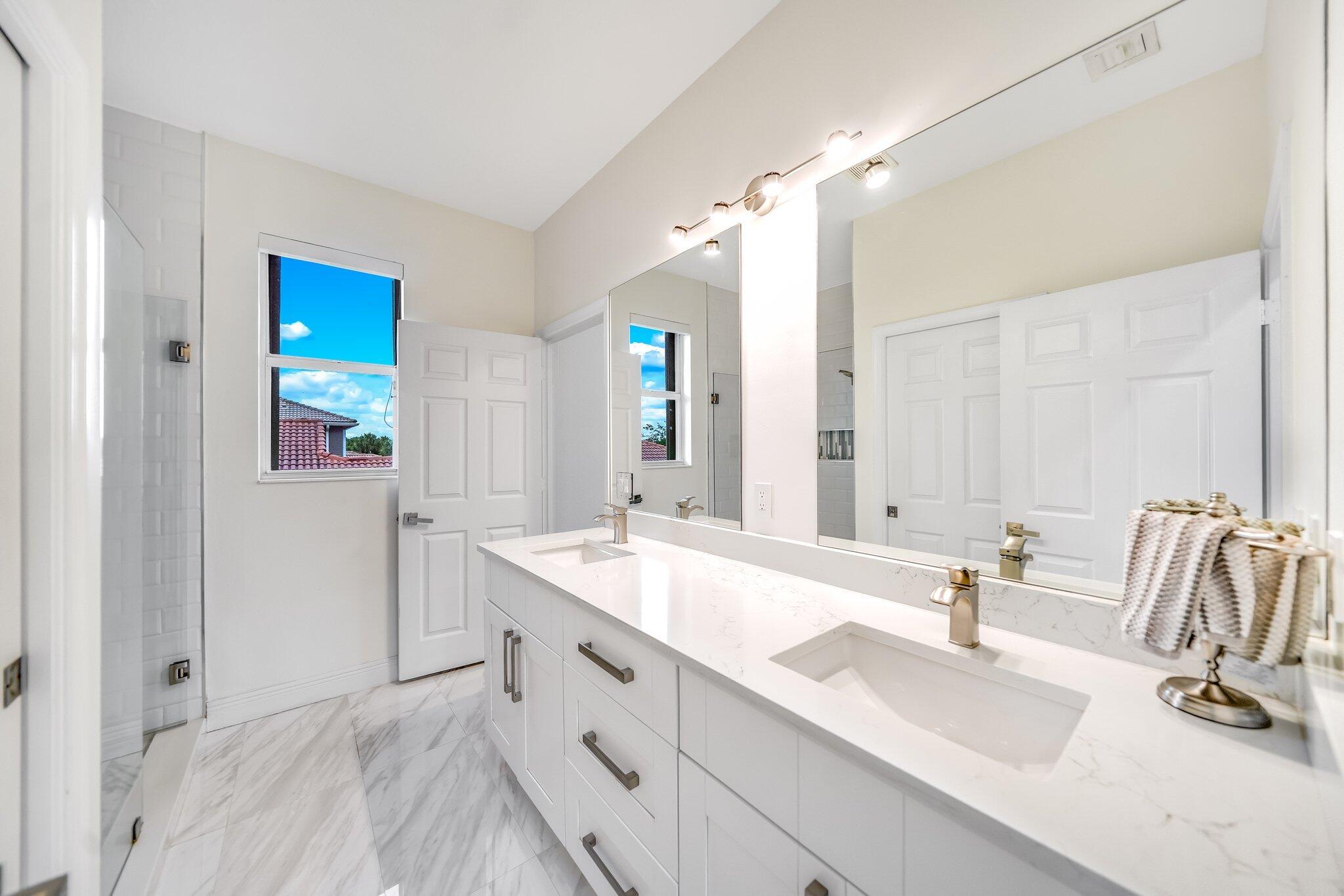 NEWPORT ISLES-PORTOFINO I - Residential