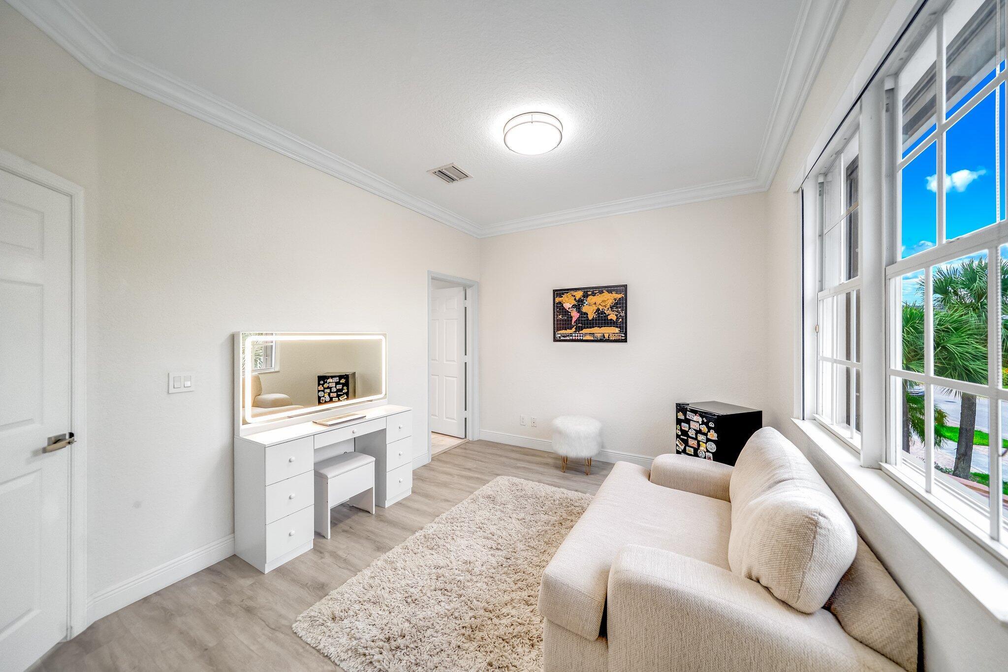 NEWPORT ISLES-PORTOFINO I - Residential