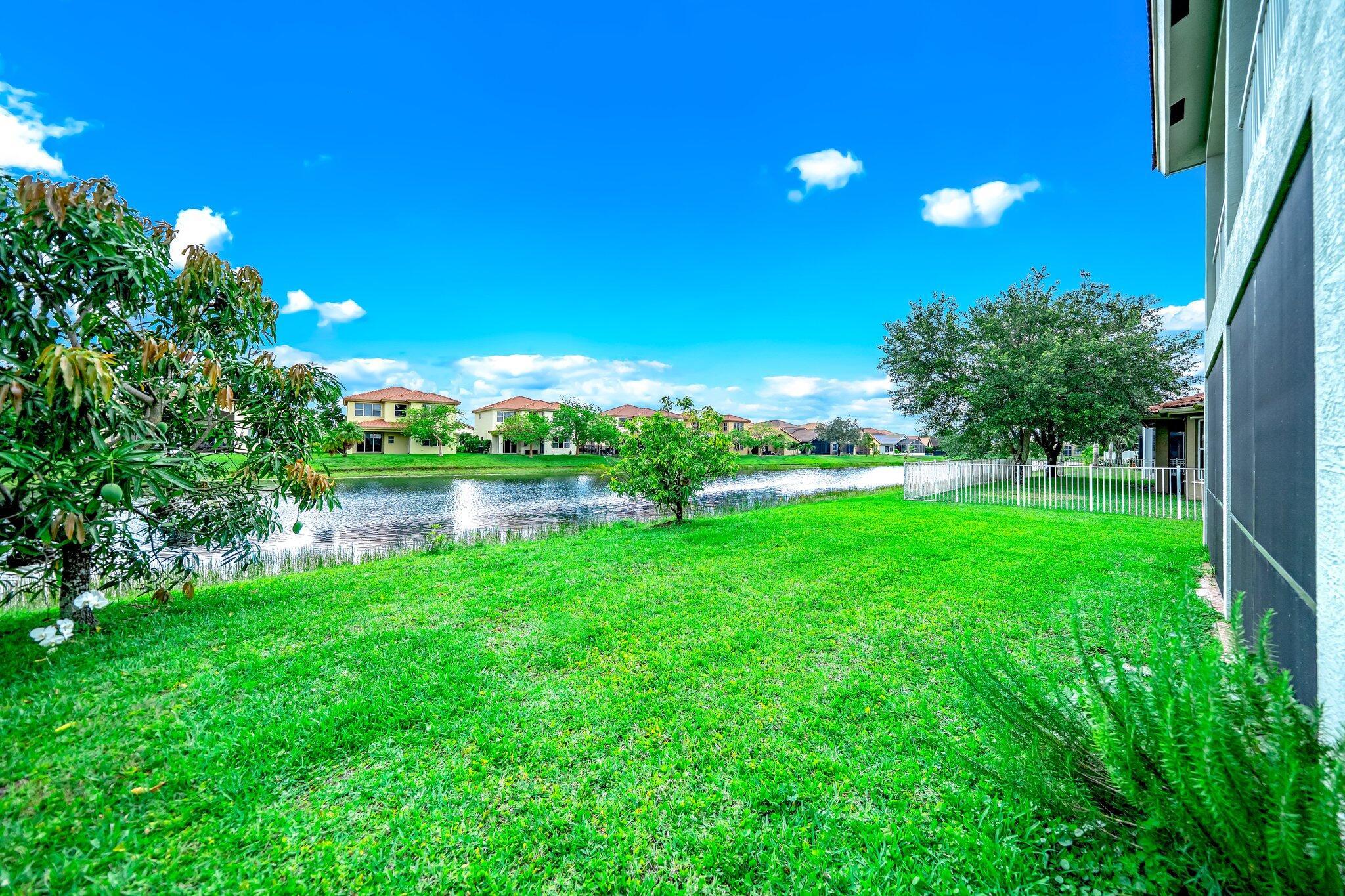 NEWPORT ISLES-PORTOFINO I - Residential