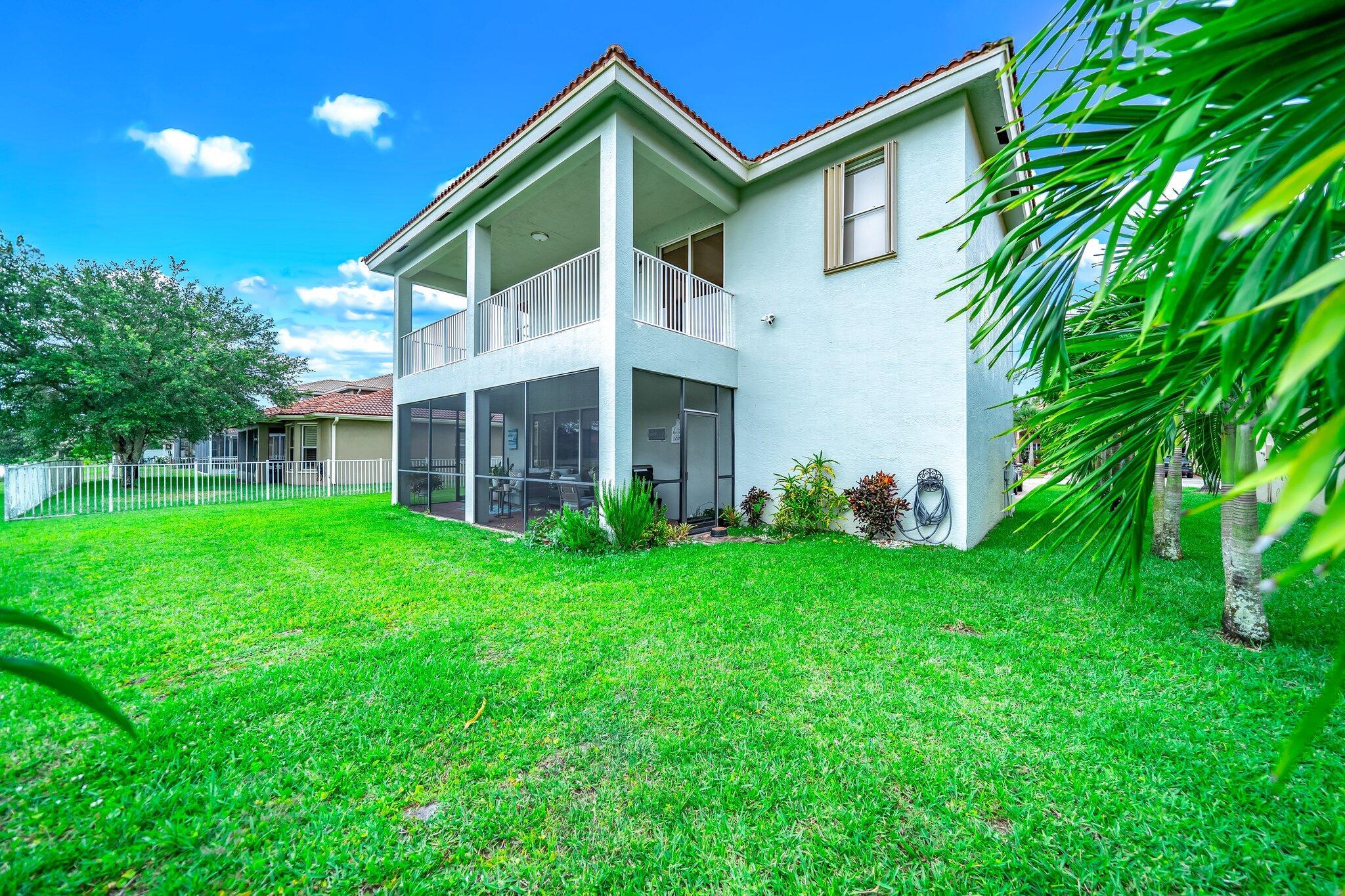 NEWPORT ISLES-PORTOFINO I - Residential