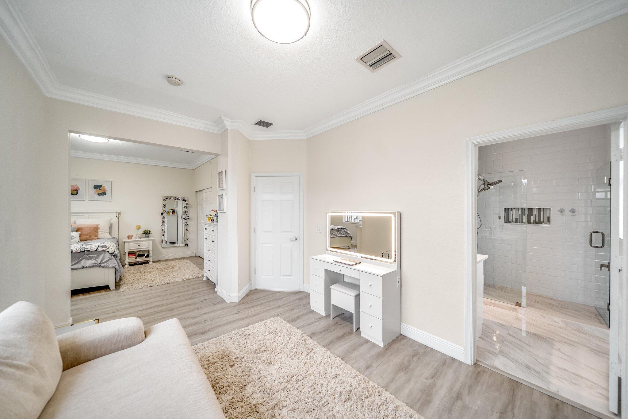 NEWPORT ISLES-PORTOFINO I - Residential