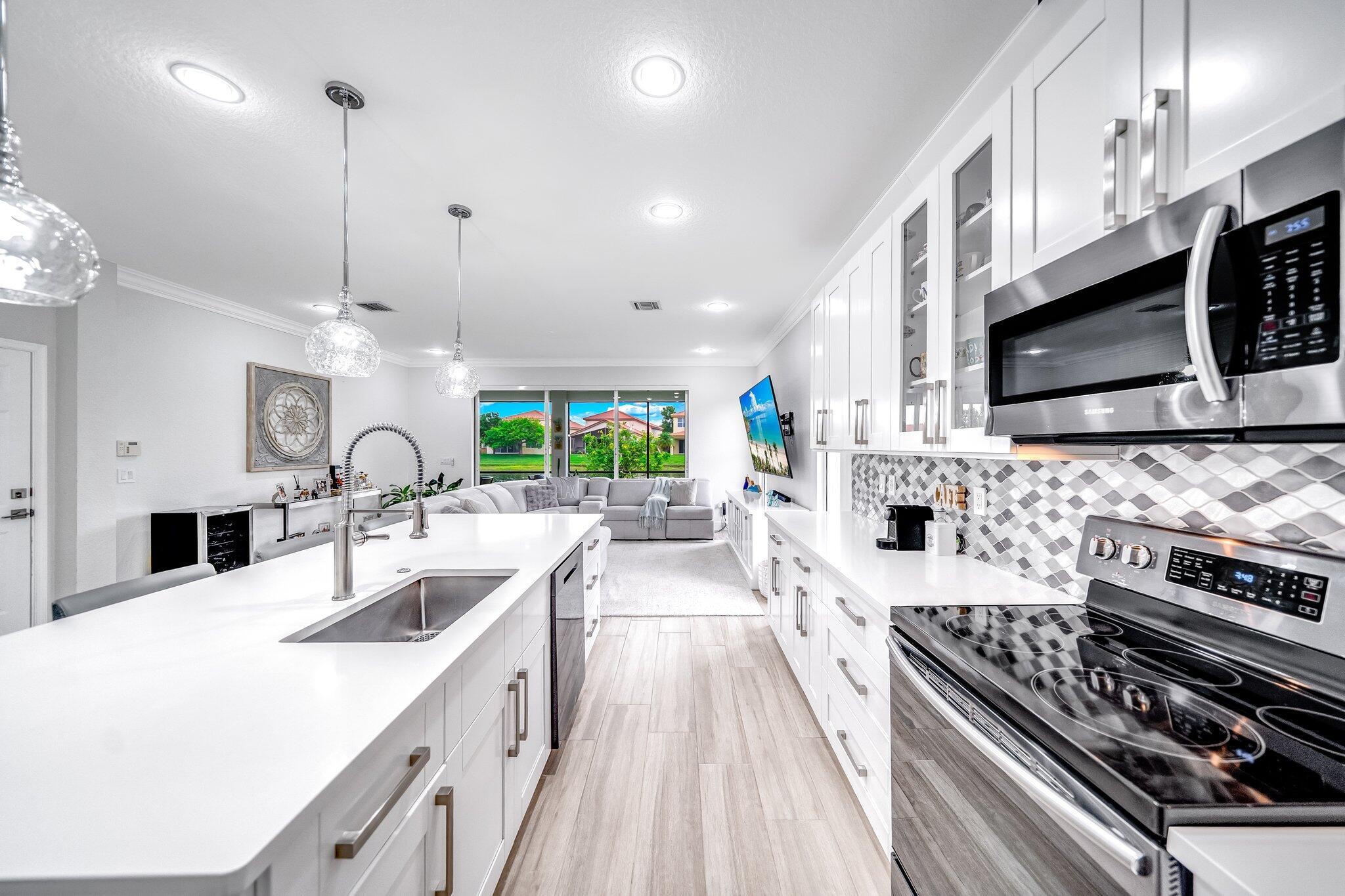 NEWPORT ISLES-PORTOFINO I - Residential