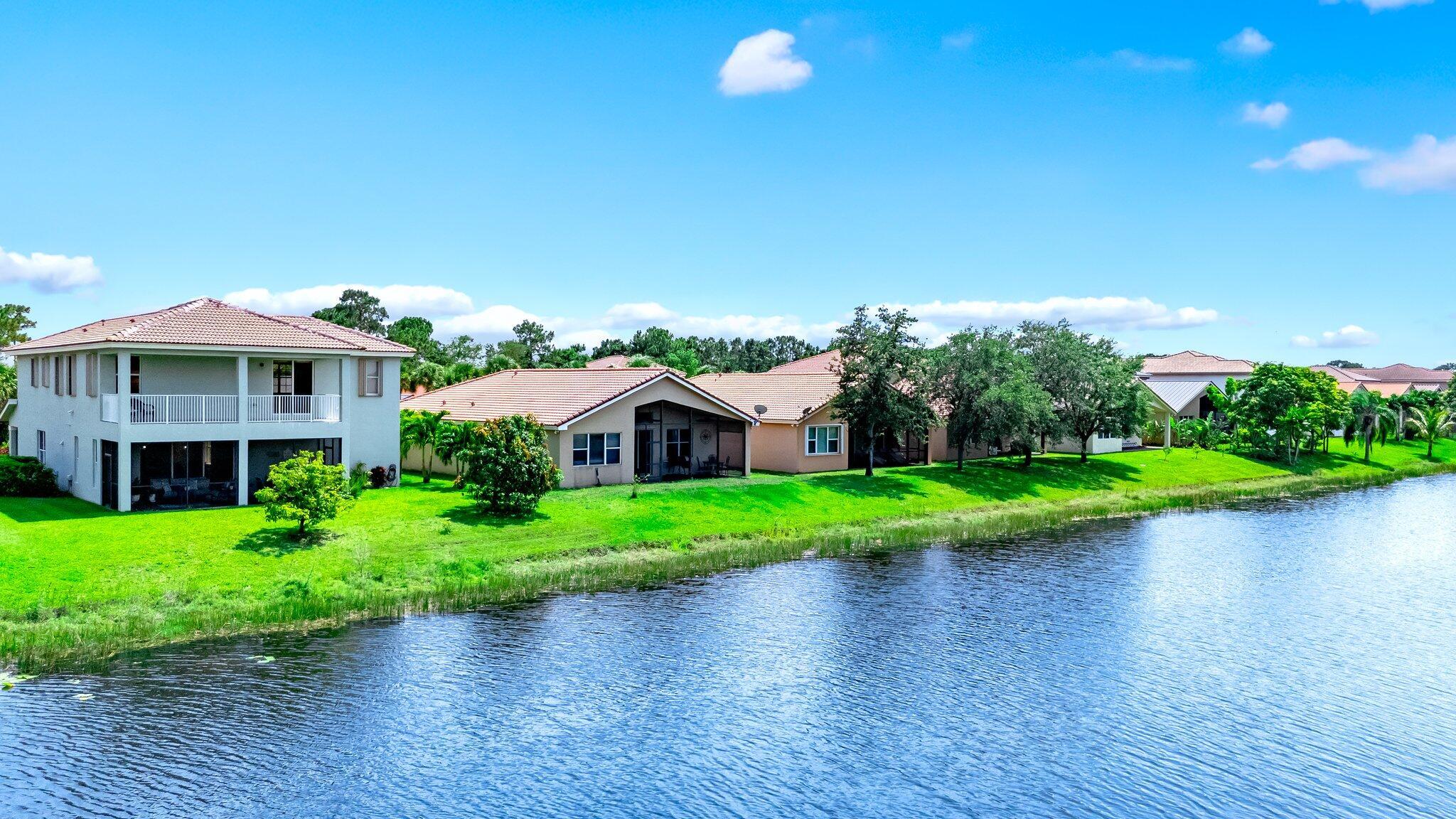 NEWPORT ISLES-PORTOFINO I - Residential