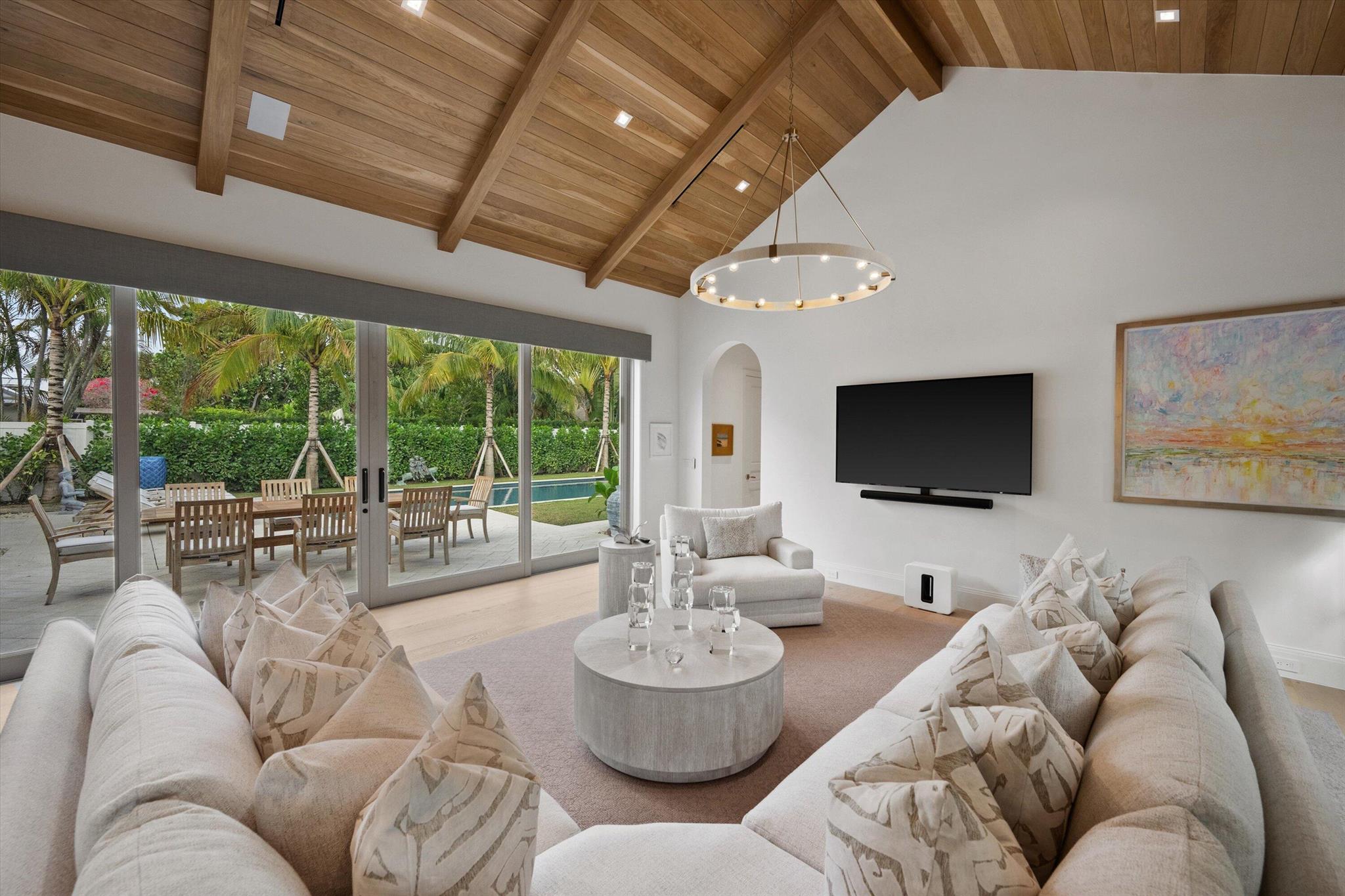 MIRAMAR SHORES IN - Residential