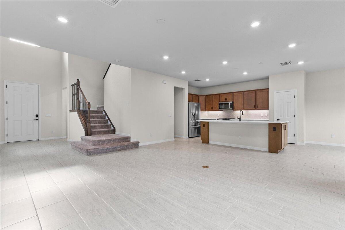 VERANDA PLAT NO 5 VERANDA GARDENS WEST PHASE 3 - Residential