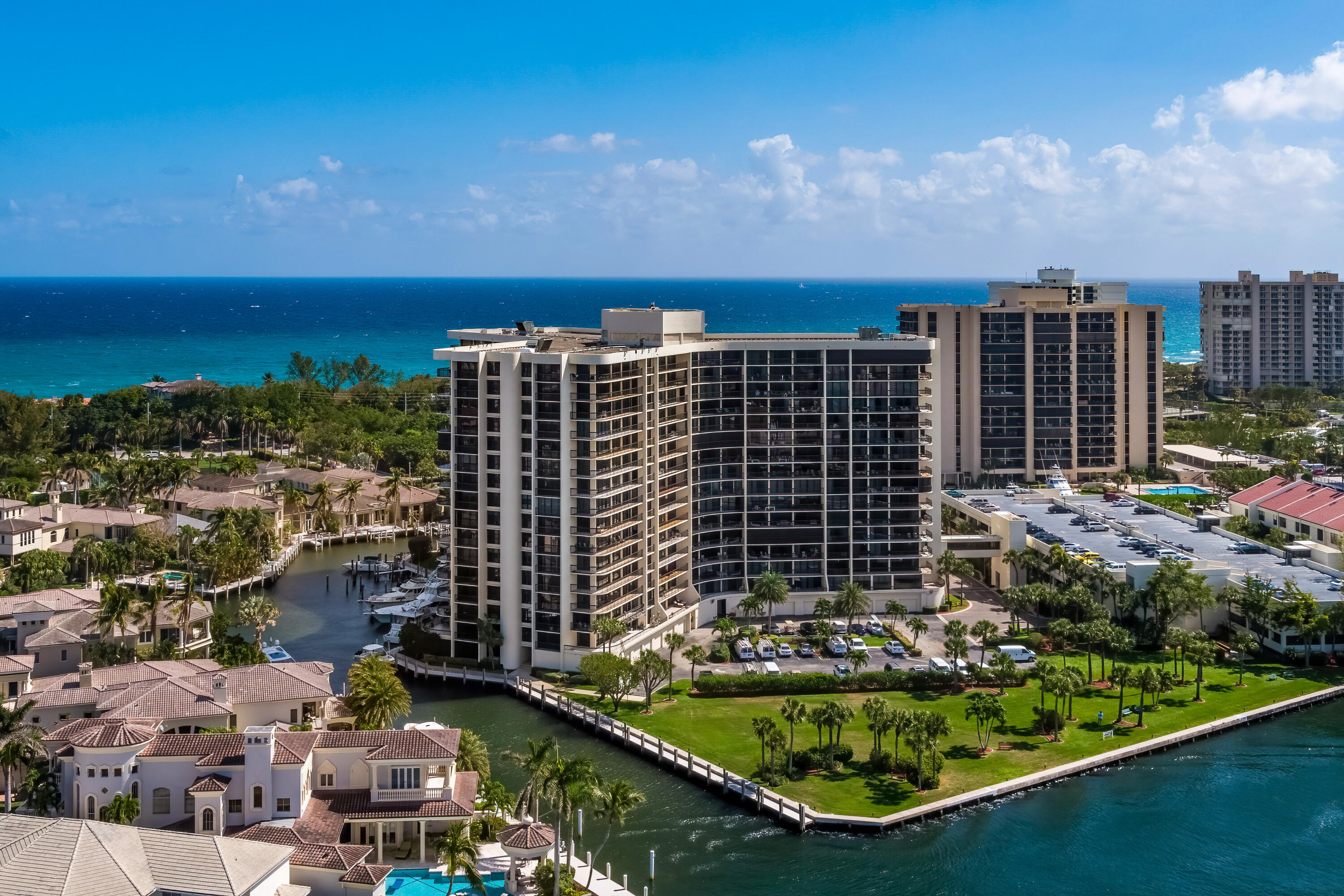 BRAEMAR ISLE CONDO - Residential
