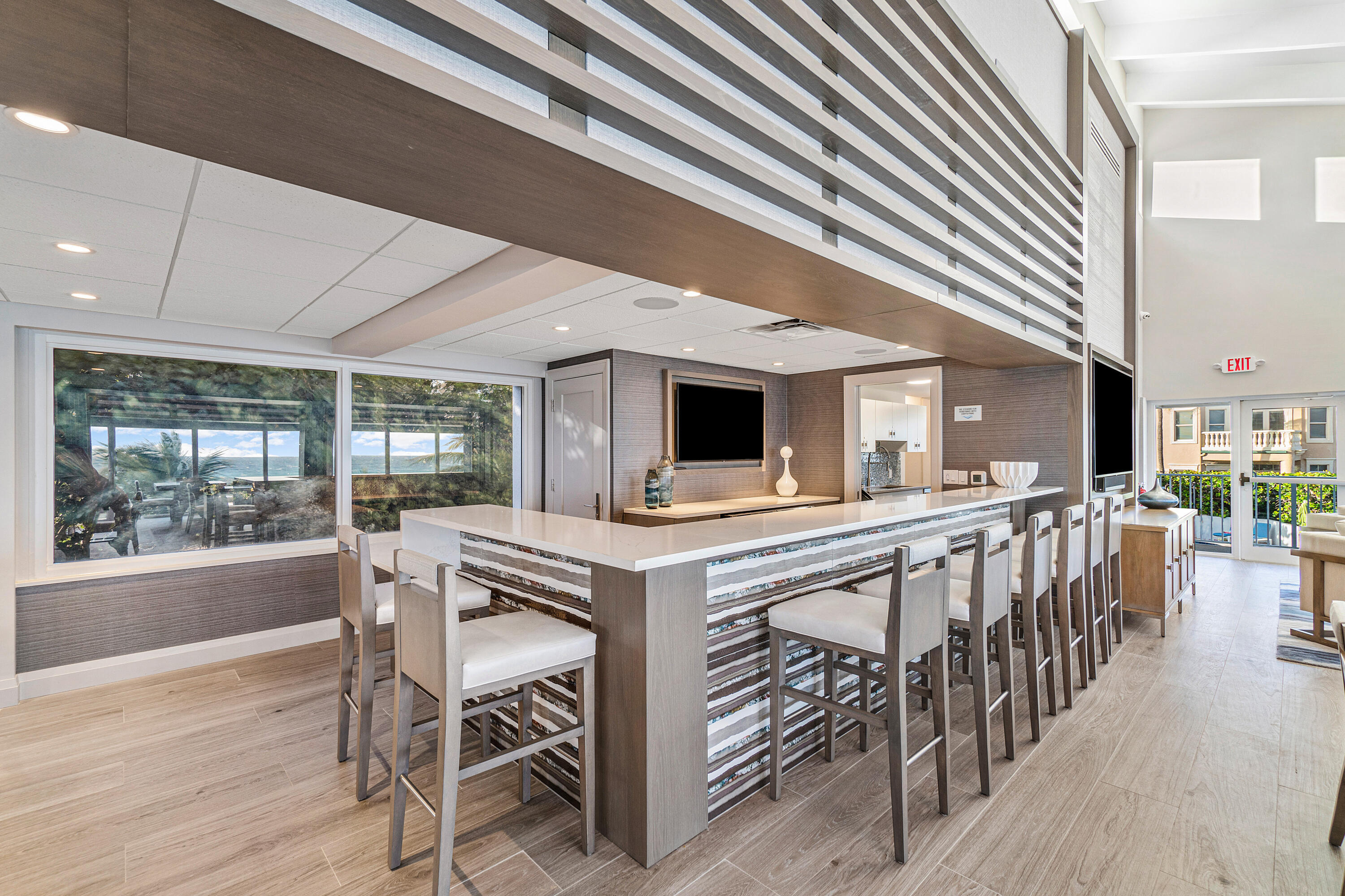 BRAEMAR ISLE CONDO - Residential