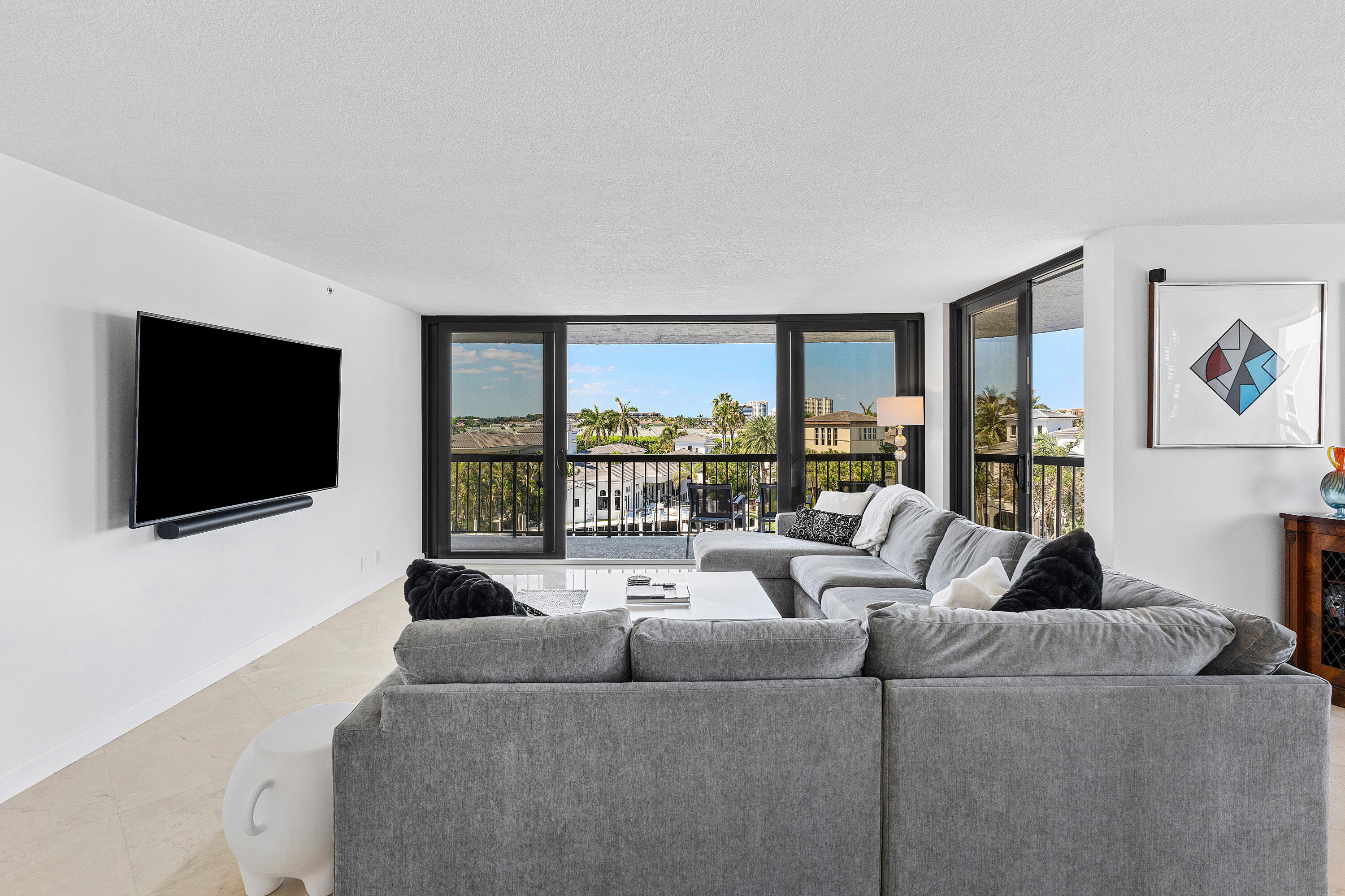BRAEMAR ISLE CONDO - Residential