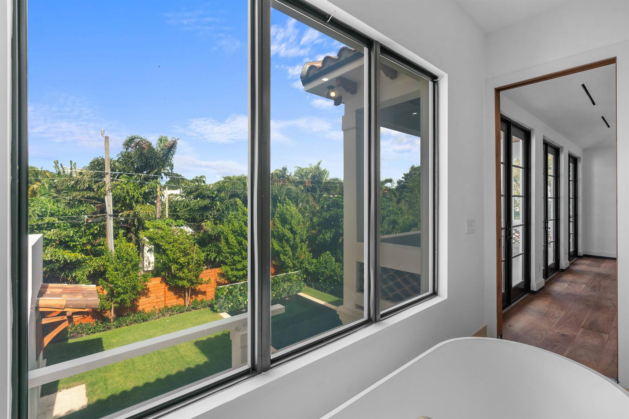 PERSHING PARK LAKE ADD - Residential