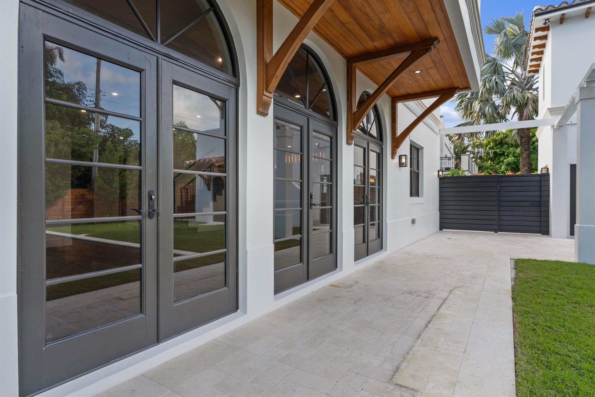 PERSHING PARK LAKE ADD - Residential