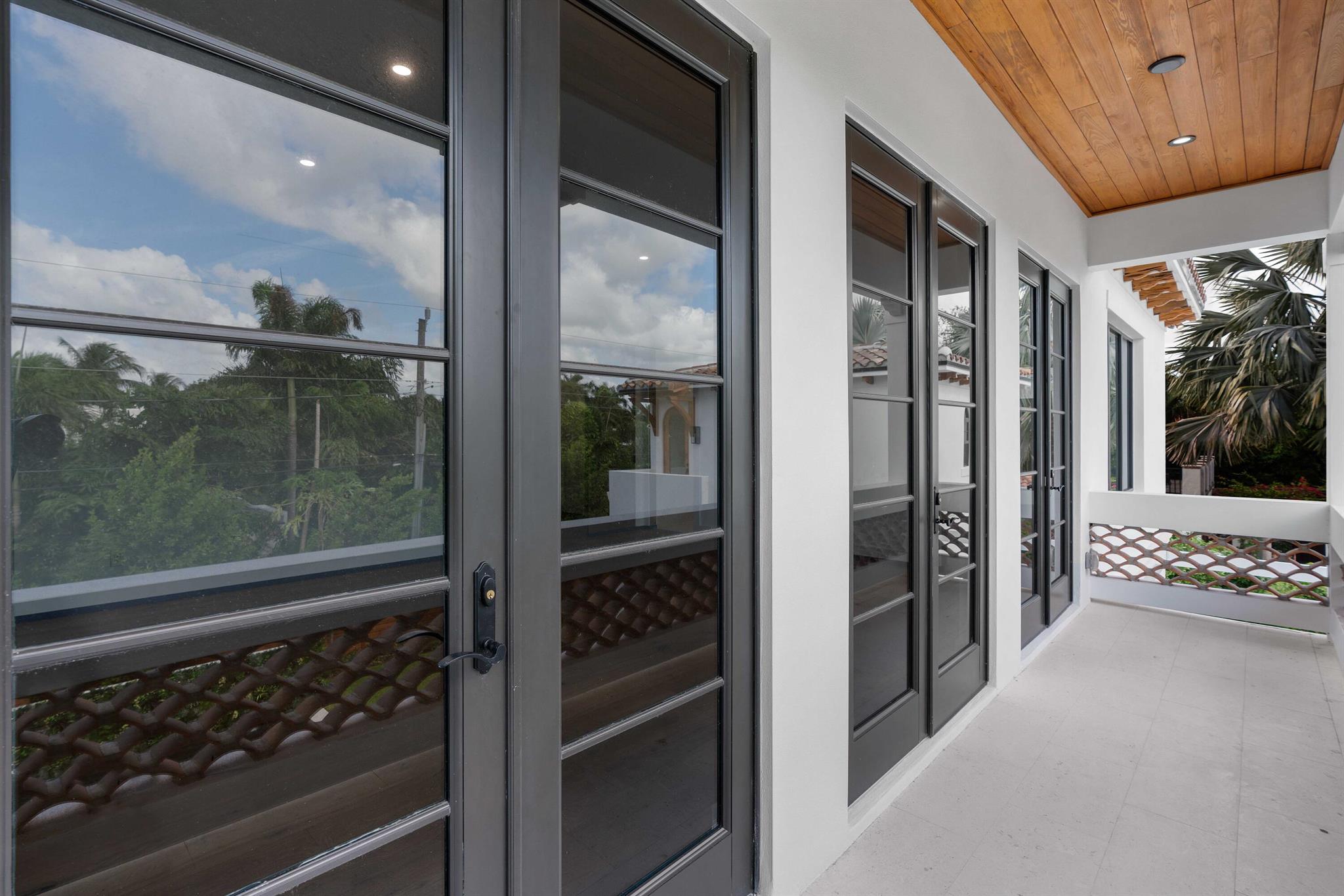 PERSHING PARK LAKE ADD - Residential