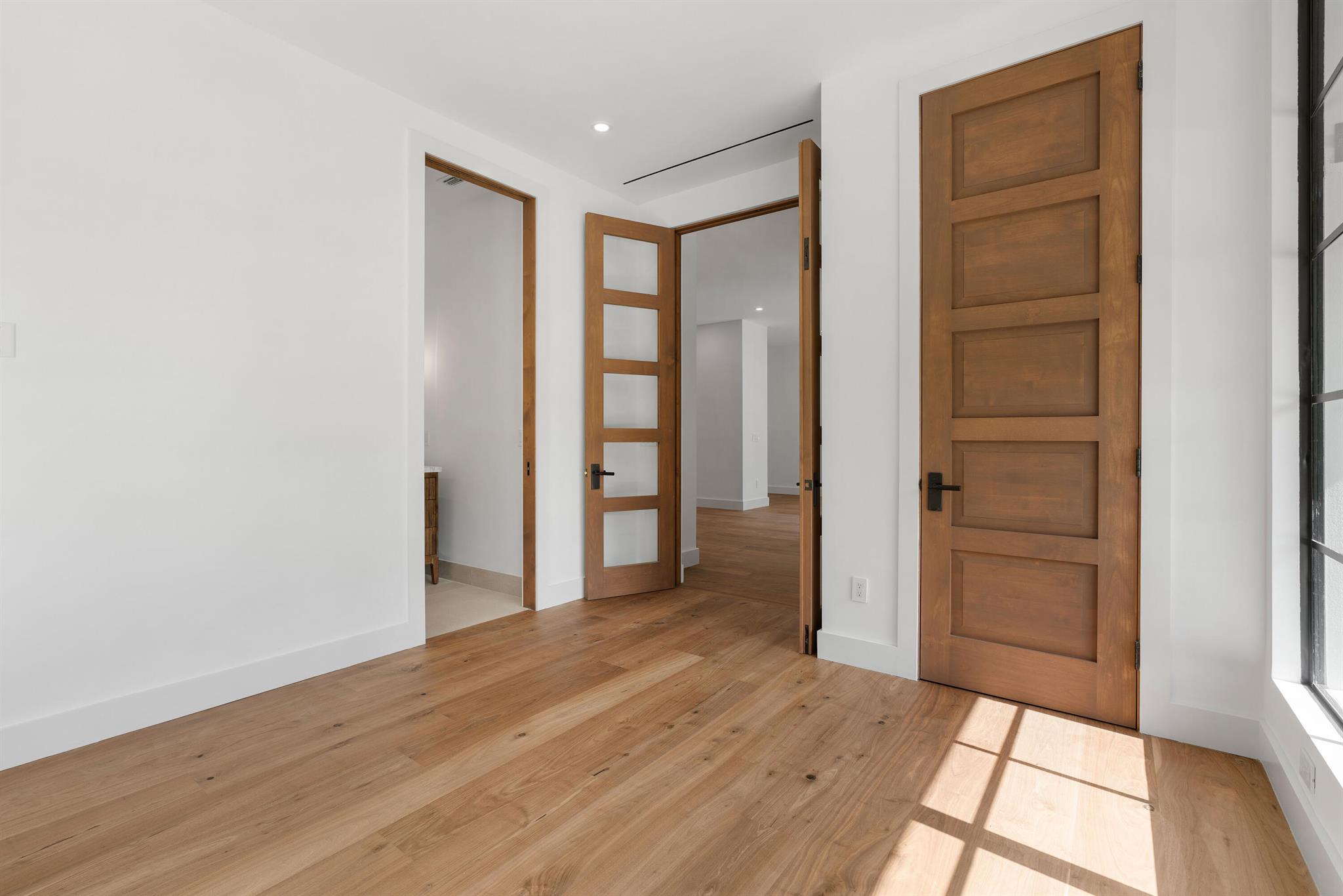 PERSHING PARK LAKE ADD - Residential