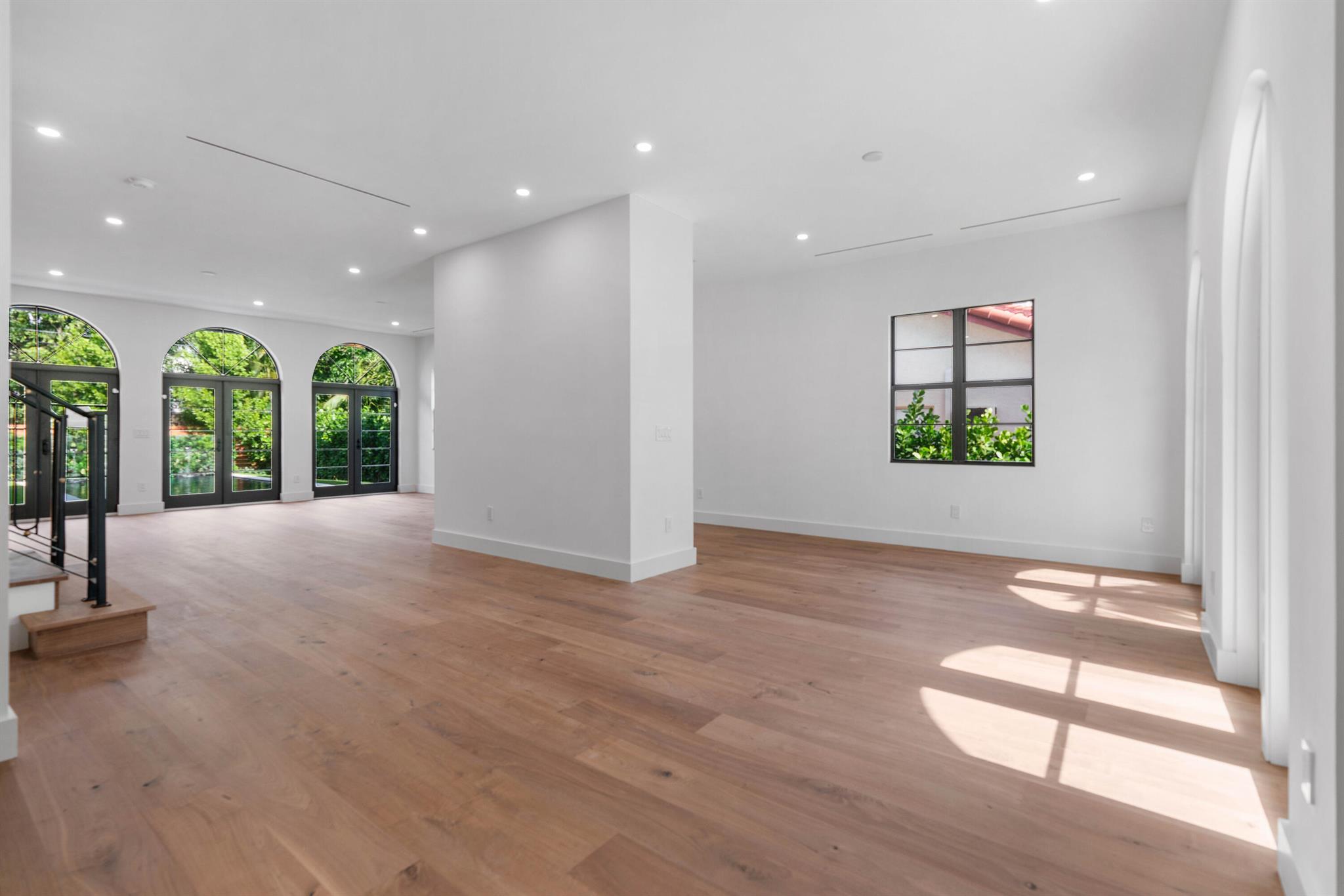 PERSHING PARK LAKE ADD - Residential