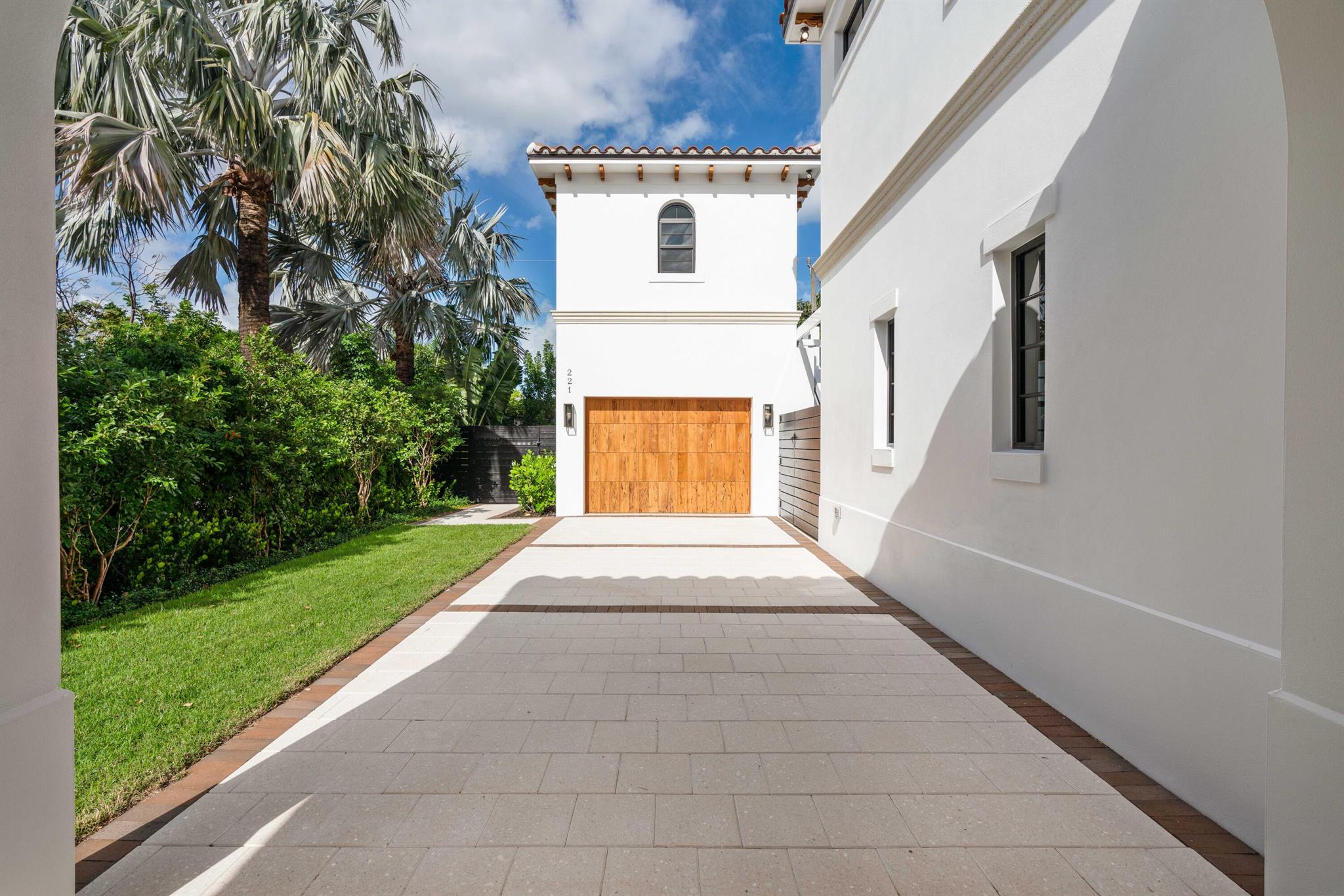 PERSHING PARK LAKE ADD - Residential