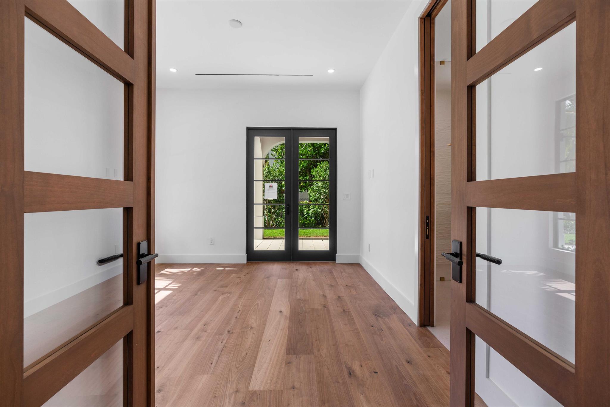 PERSHING PARK LAKE ADD - Residential