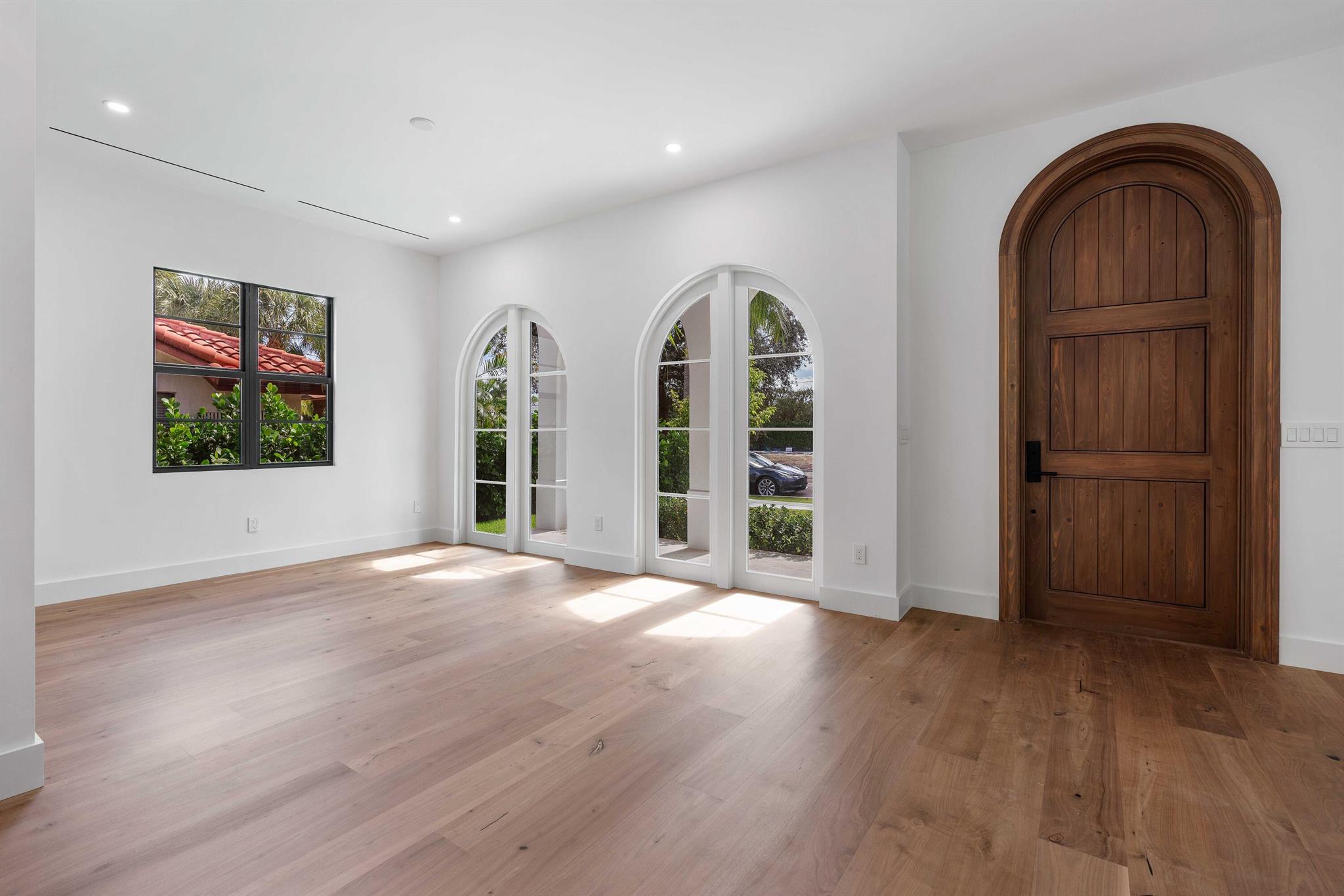 PERSHING PARK LAKE ADD - Residential