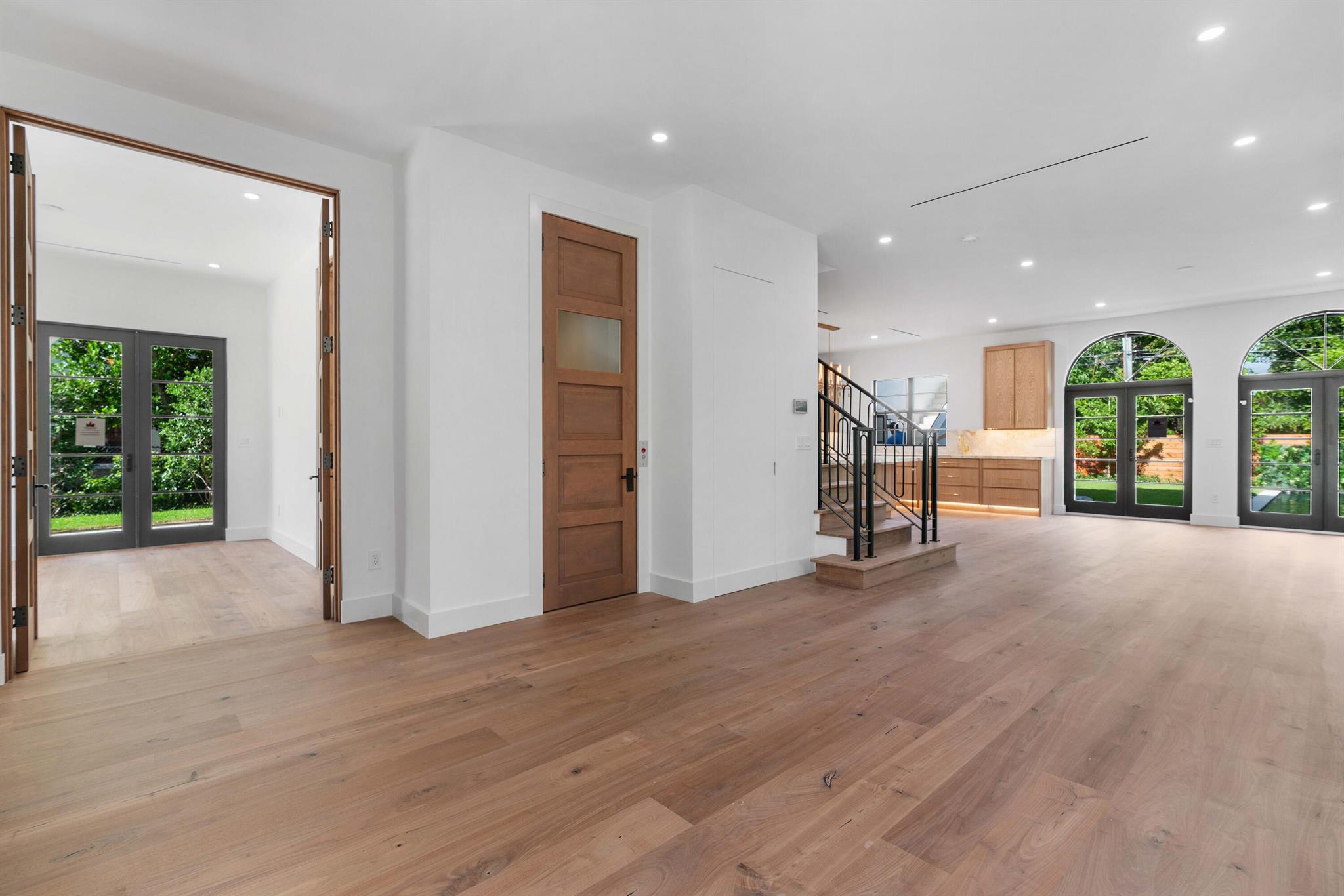 PERSHING PARK LAKE ADD - Residential