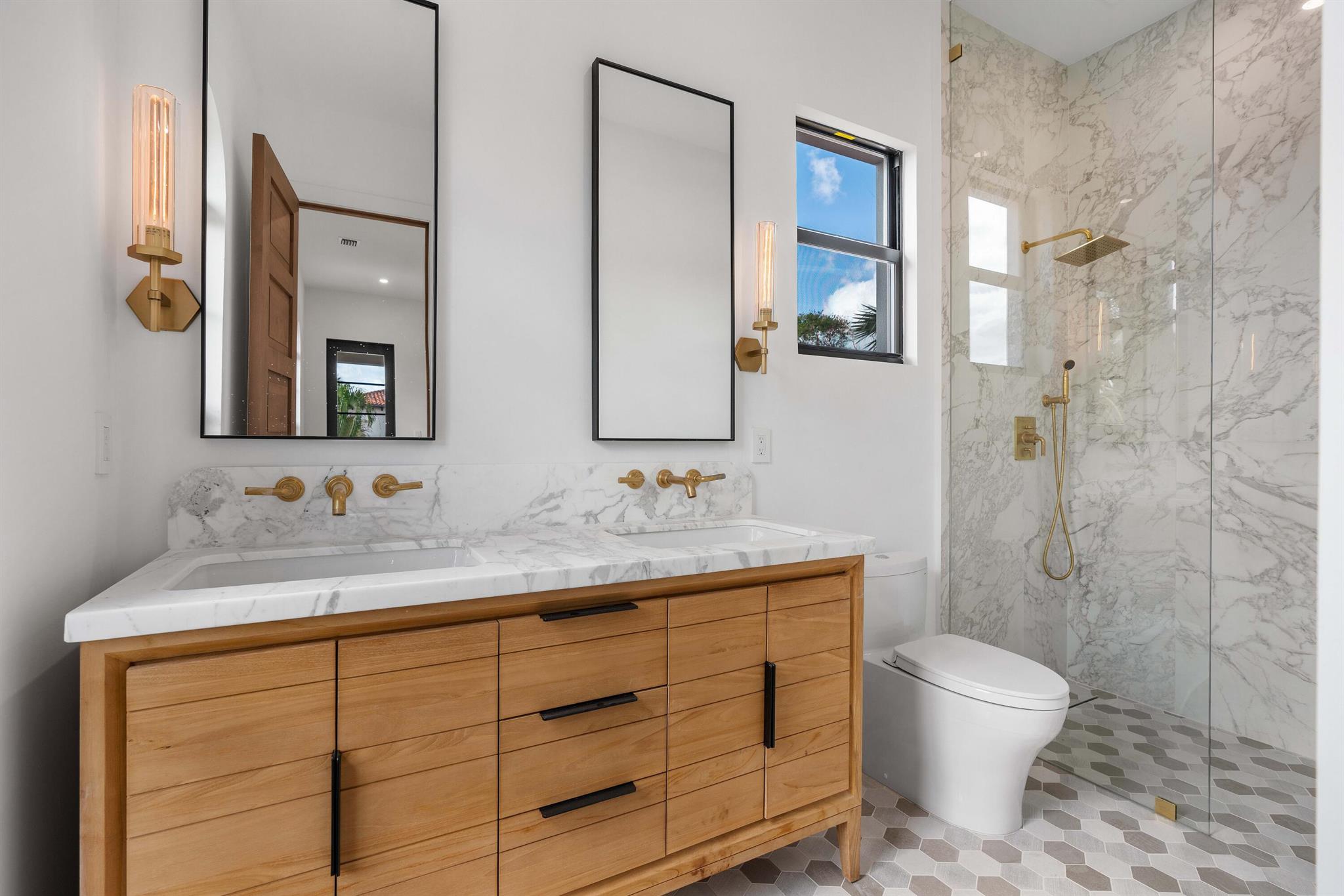 PERSHING PARK LAKE ADD - Residential