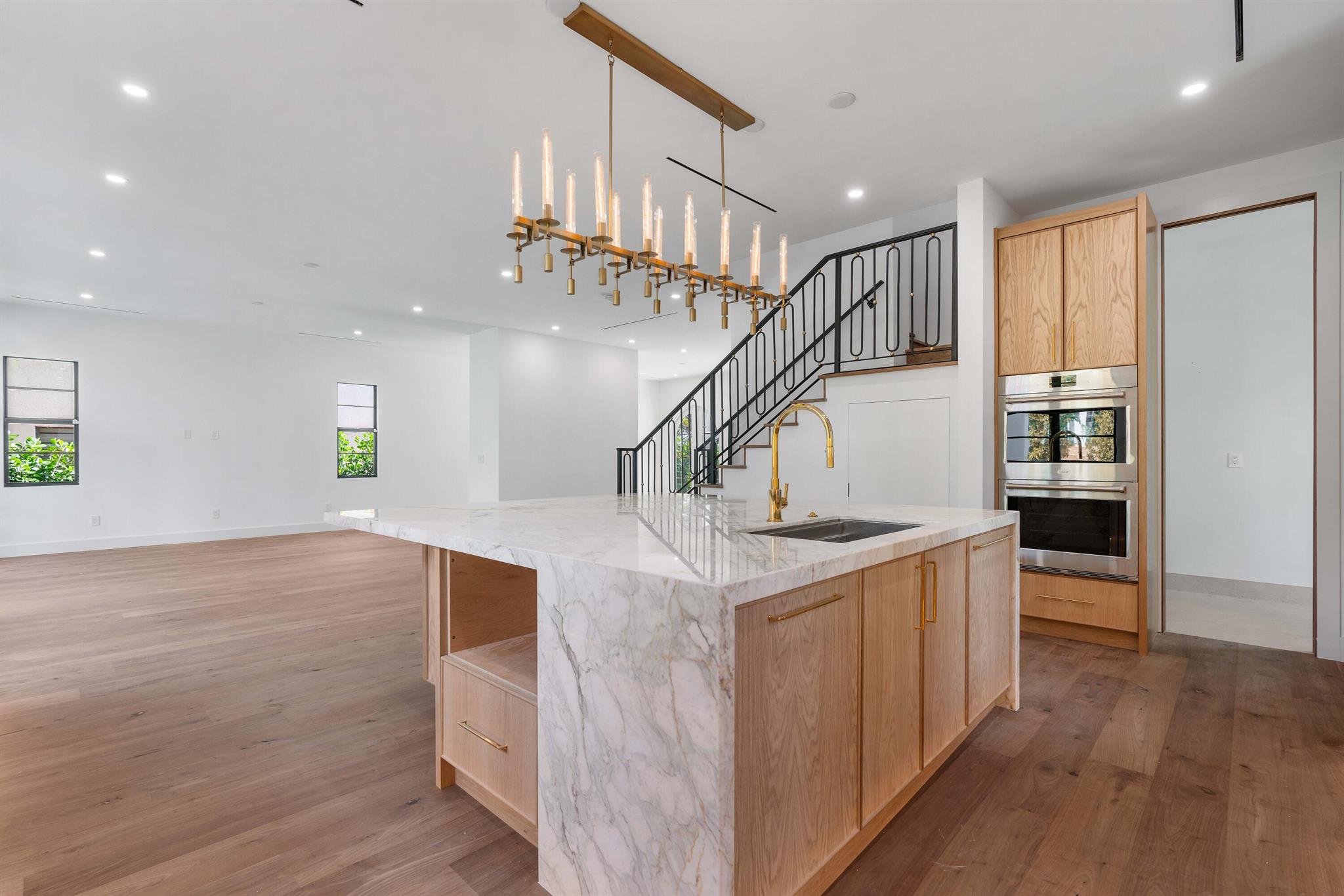 PERSHING PARK LAKE ADD - Residential