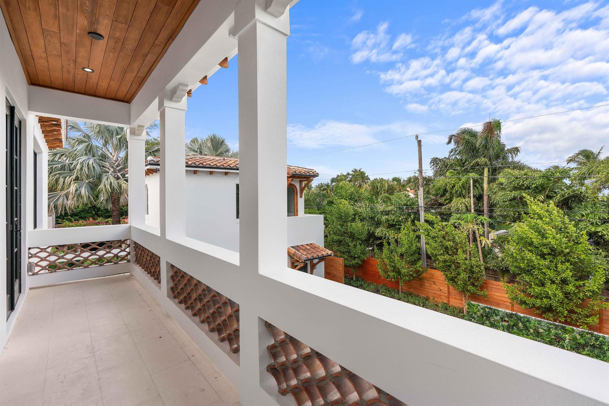 PERSHING PARK LAKE ADD - Residential