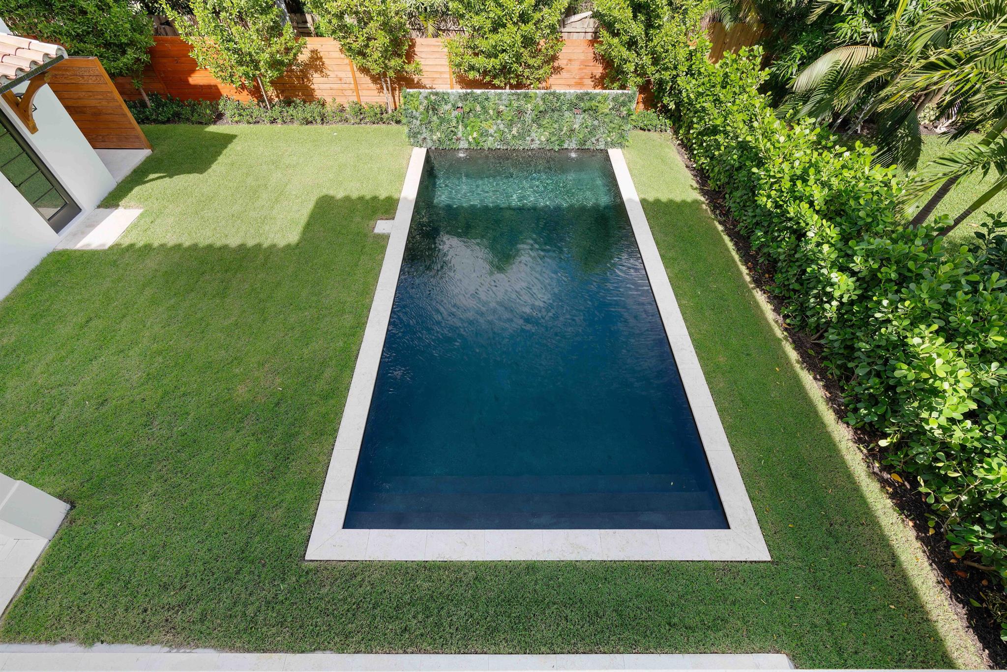 PERSHING PARK LAKE ADD - Residential