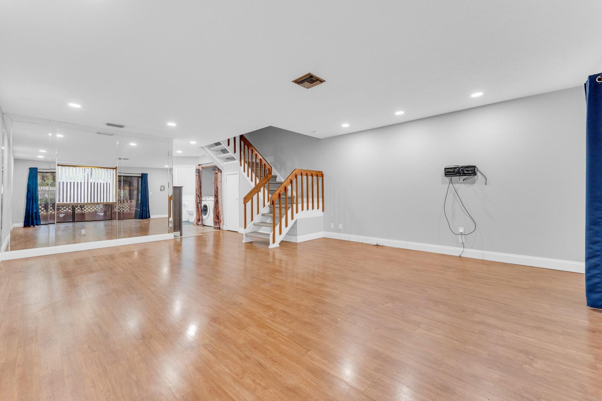 TARTAN COCONUT CREEK PHASE II - Residential
