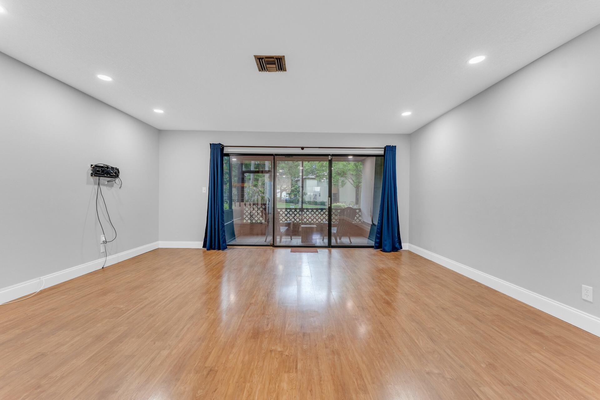 TARTAN COCONUT CREEK PHASE II - Residential