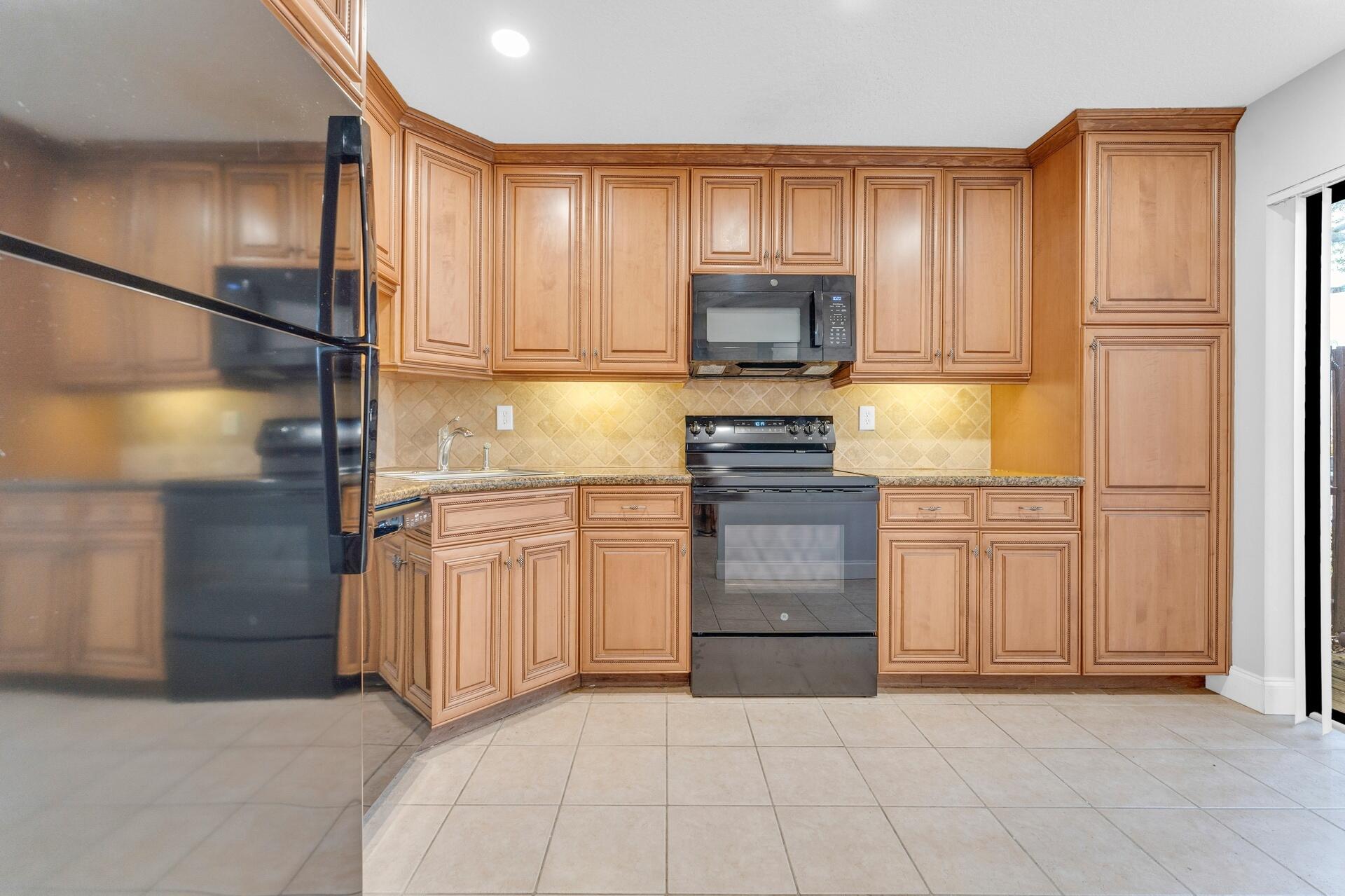 TARTAN COCONUT CREEK PHASE II - Residential