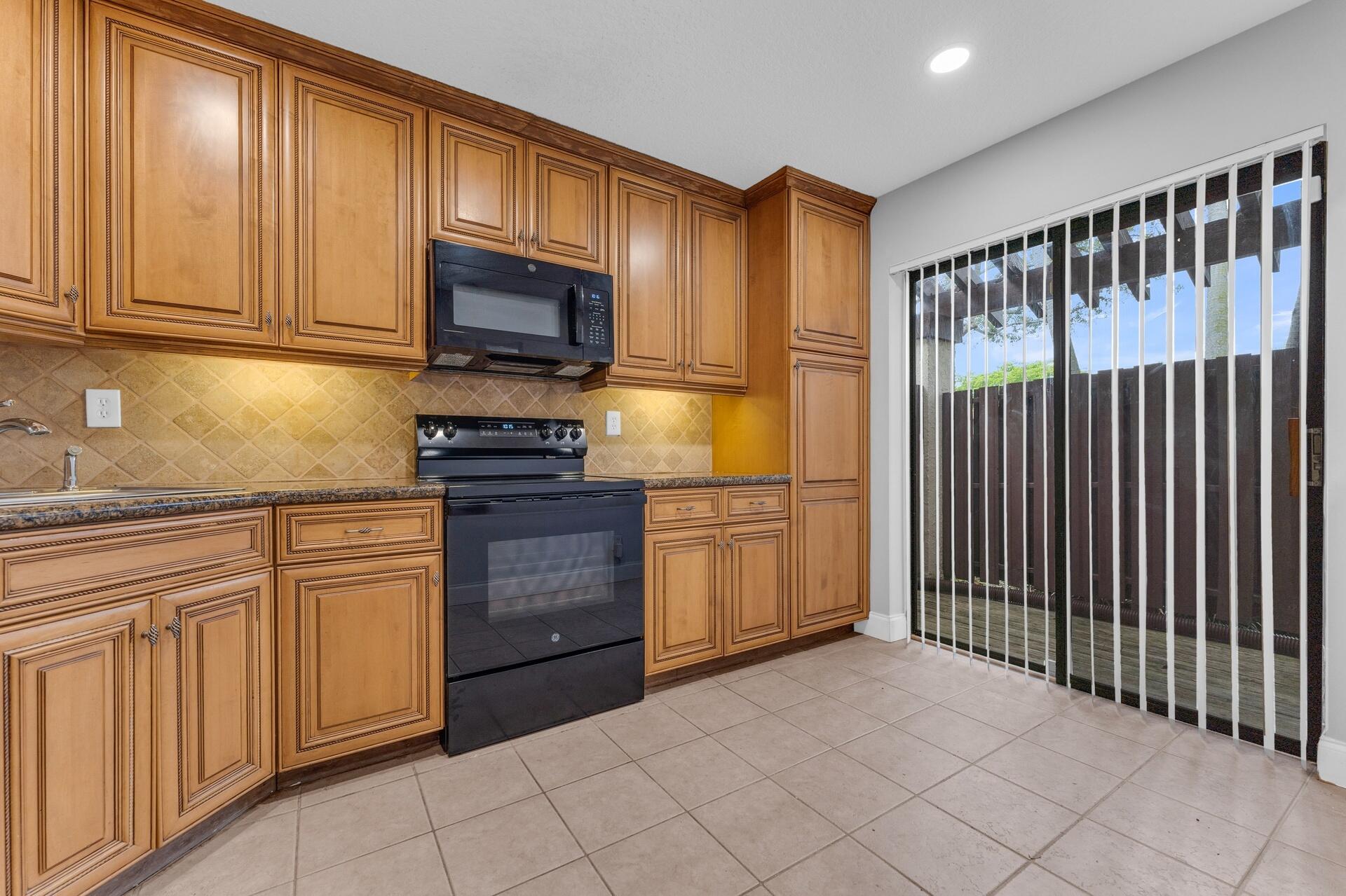 TARTAN COCONUT CREEK PHASE II - Residential