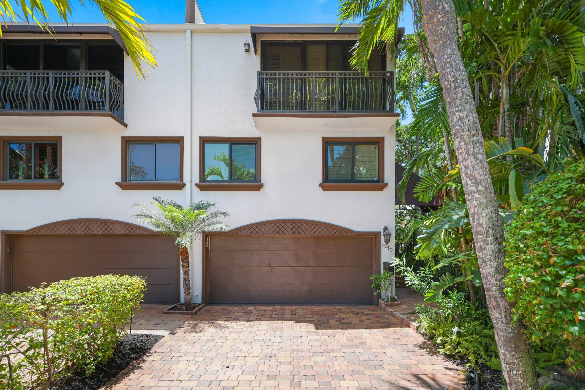 49TH STREET TOWNHOUSE TWO CONDO - Residential