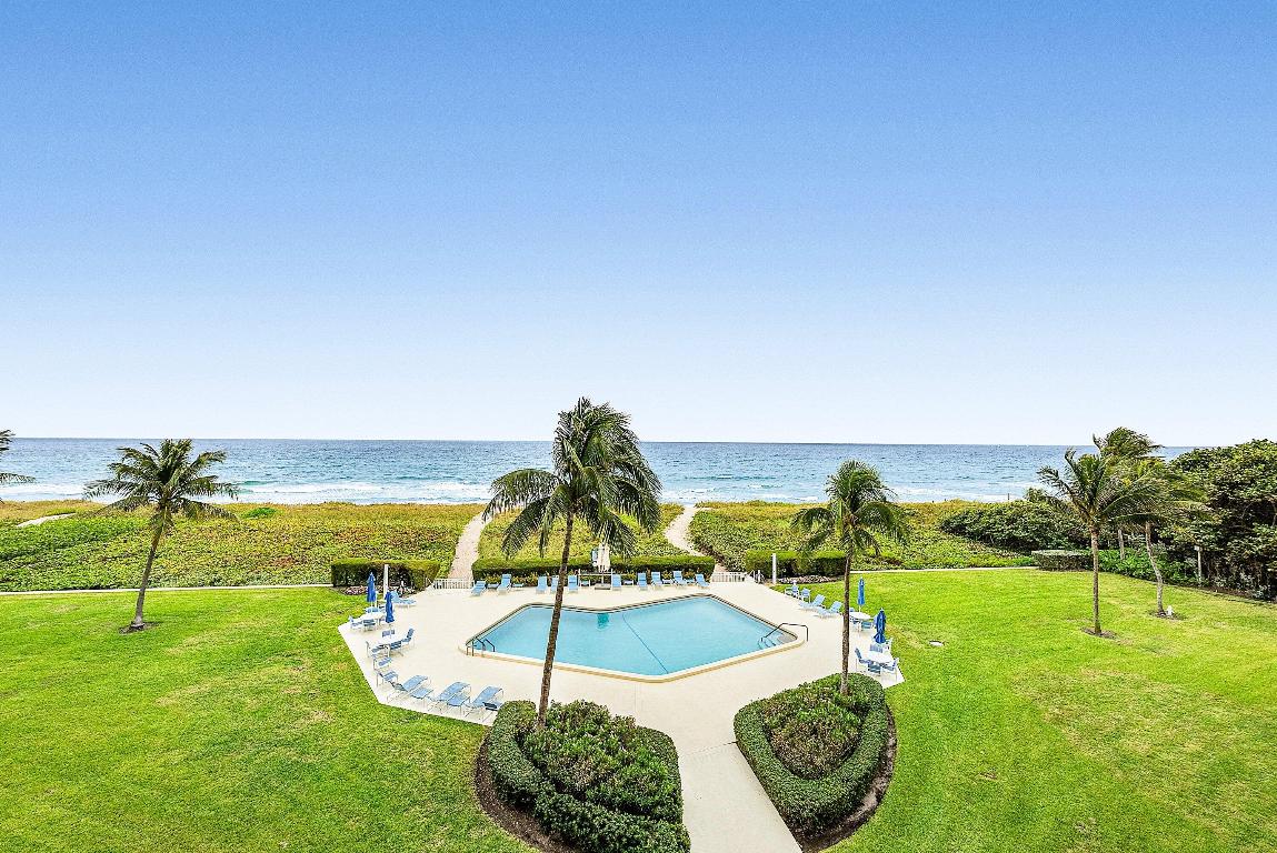 BANYAN HOUSE CONDO - Residential