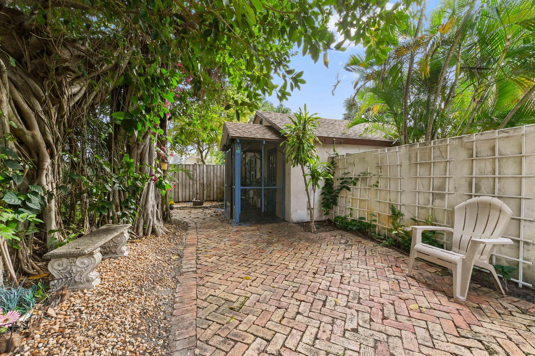 NORTH PALM BEACH - Residential Lease